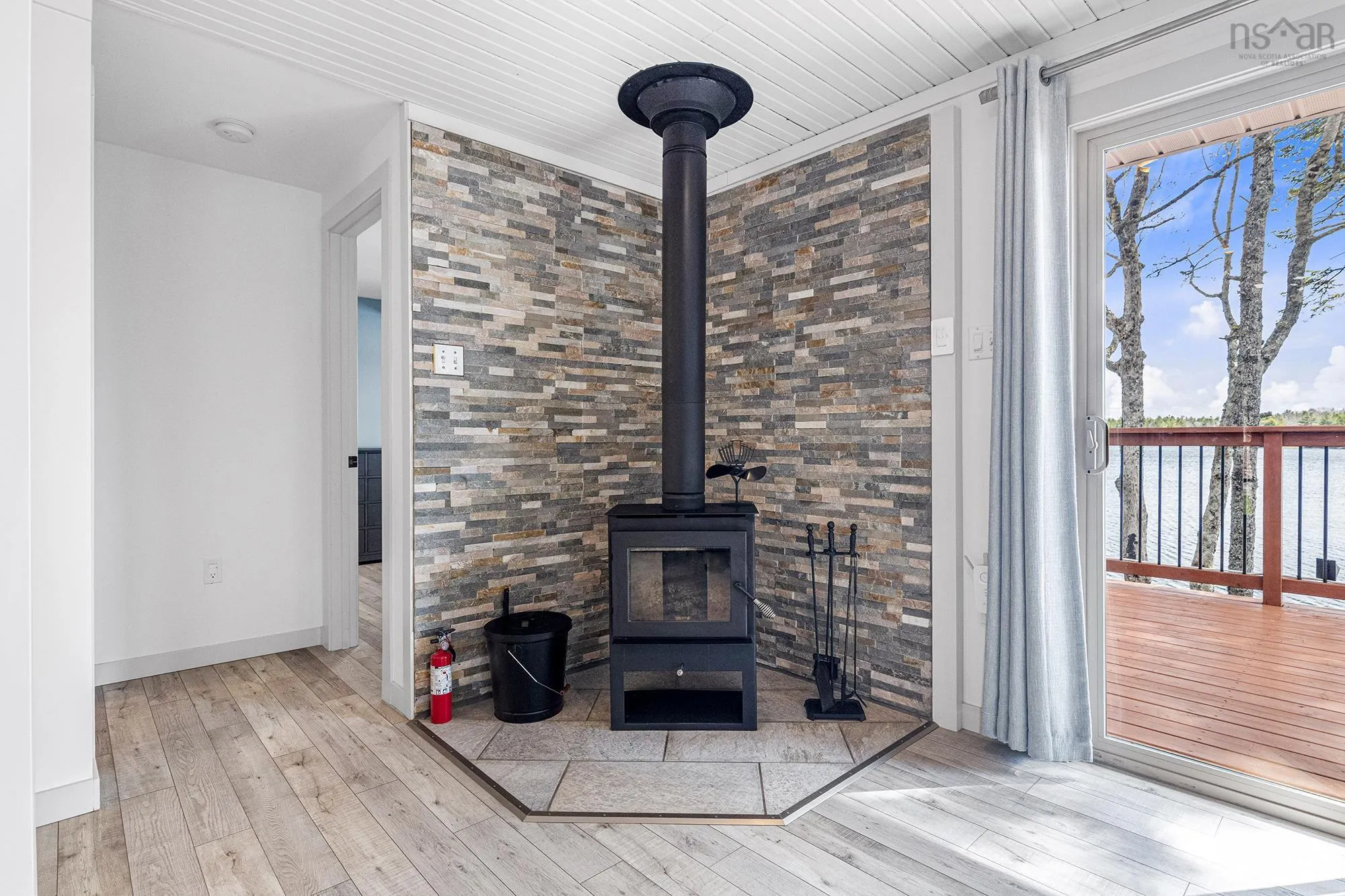 63 Pentz Lake Drive, Mount Uniacke, NS B0N 1Z0, 3 Bedrooms Bedrooms, ,3 BathroomsBathrooms,Residential,For Sale,Pentz Lake,202518680