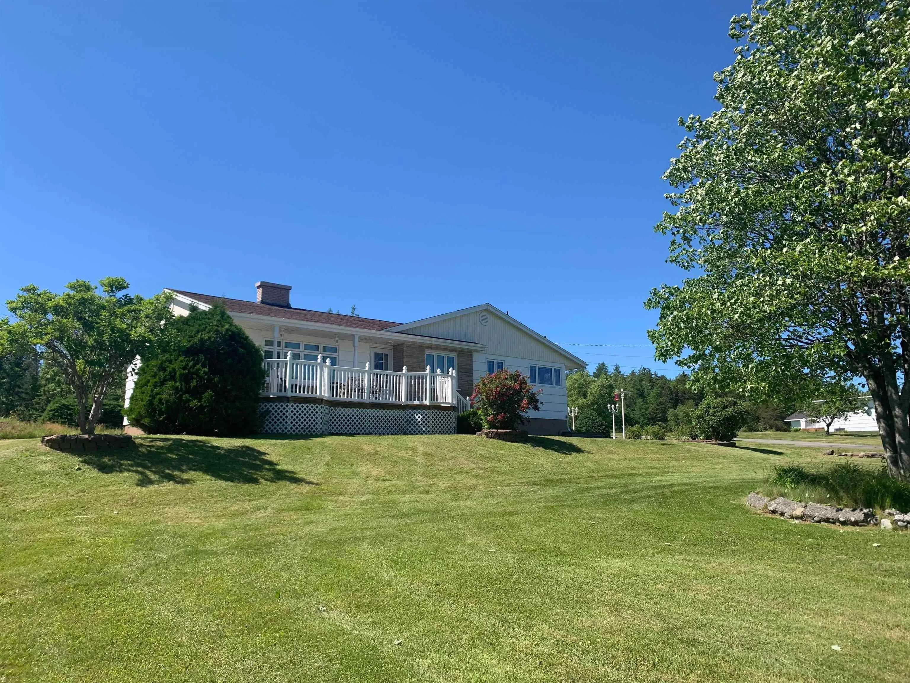 72 Harbourview Crescent, Louisdale, NS B0E 1V0, 4 Bedrooms Bedrooms, ,2 BathroomsBathrooms,Residential,For Sale,Harbourview,202511291