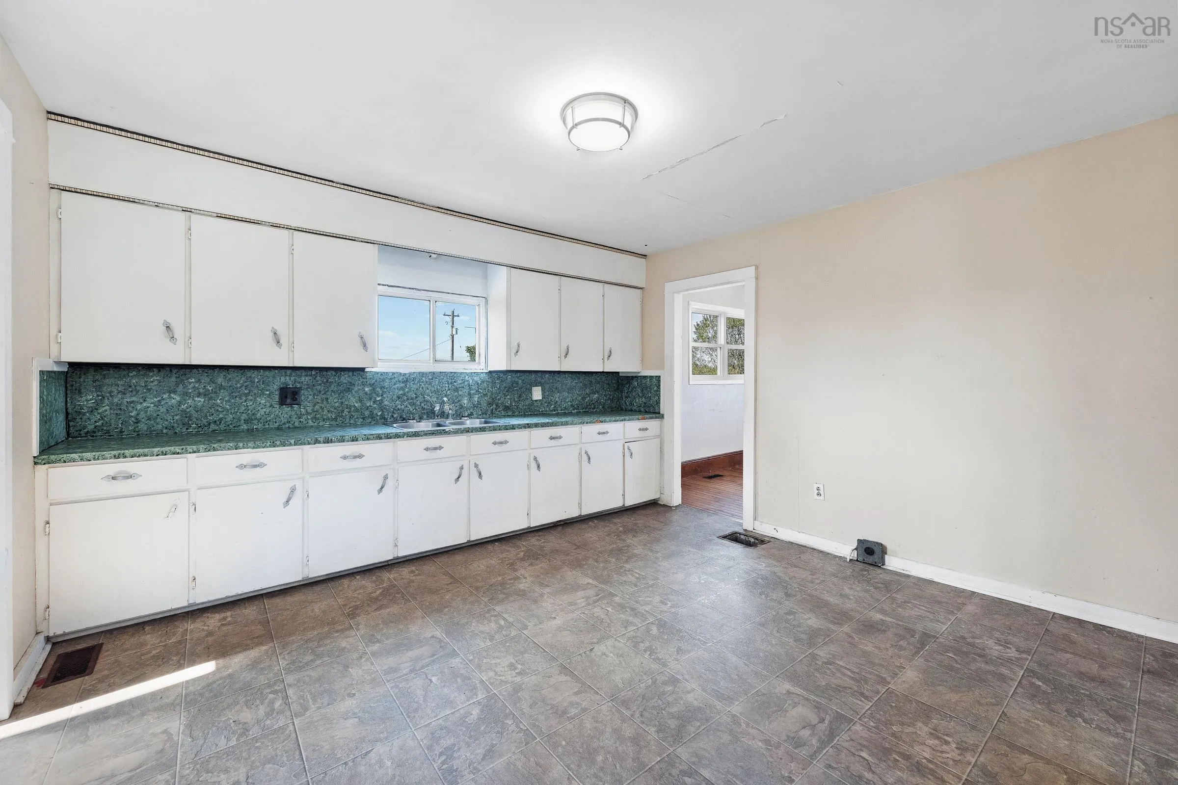 8419 Highway 1, Meteghan, NS B0W 2L0, 3 Bedrooms Bedrooms, ,2 BathroomsBathrooms,Residential,For Sale,Highway 1,202523625