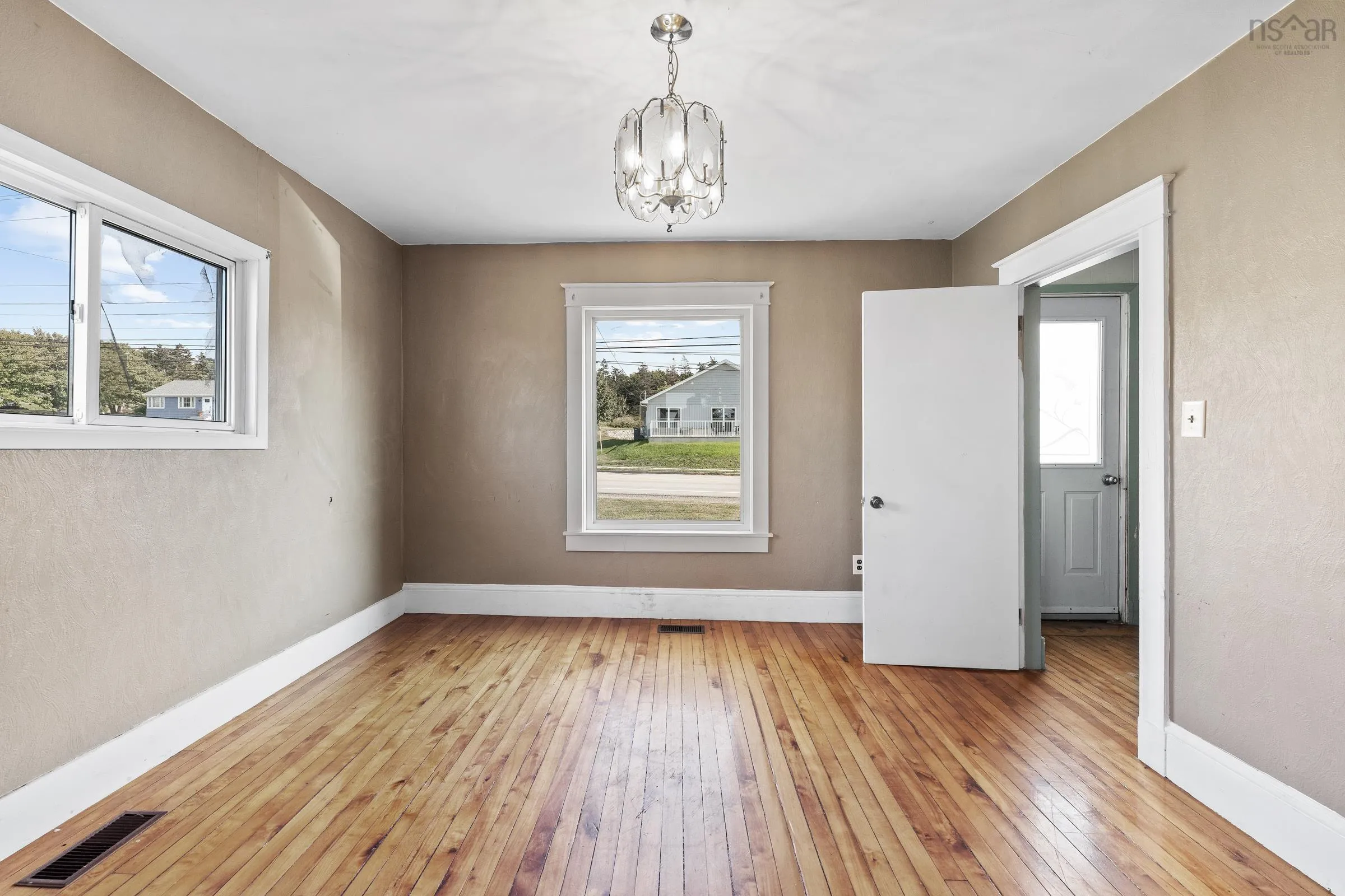 8419 Highway 1, Meteghan, NS B0W 2L0, 3 Bedrooms Bedrooms, ,2 BathroomsBathrooms,Residential,For Sale,Highway 1,202523625