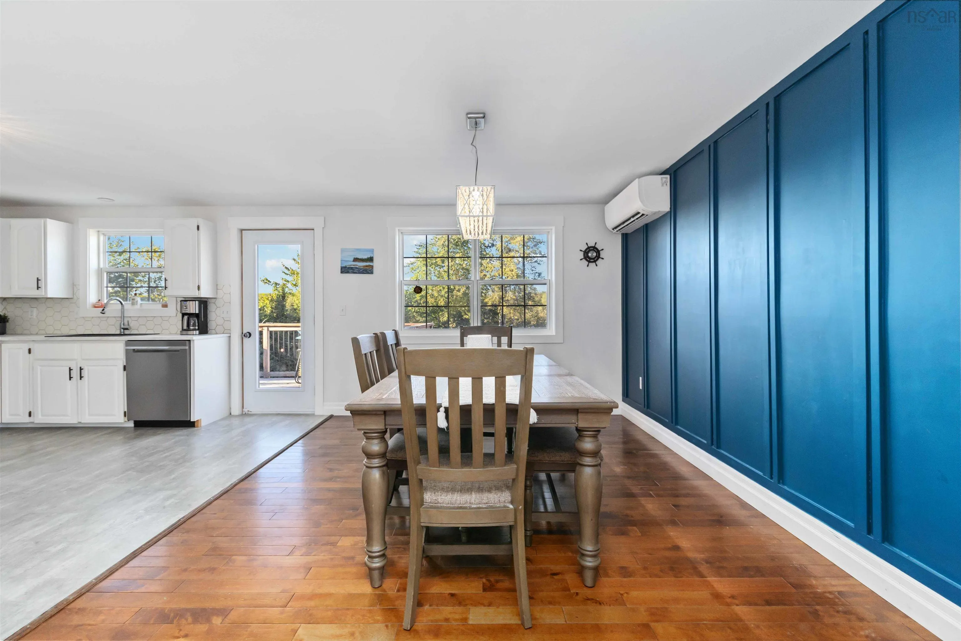 667/669 Hammonds Plains Road, Bedford, NS B4B 1A6, 5 Bedrooms Bedrooms, ,2 BathroomsBathrooms,Residential,For Sale,Hammonds Plains,202522539
