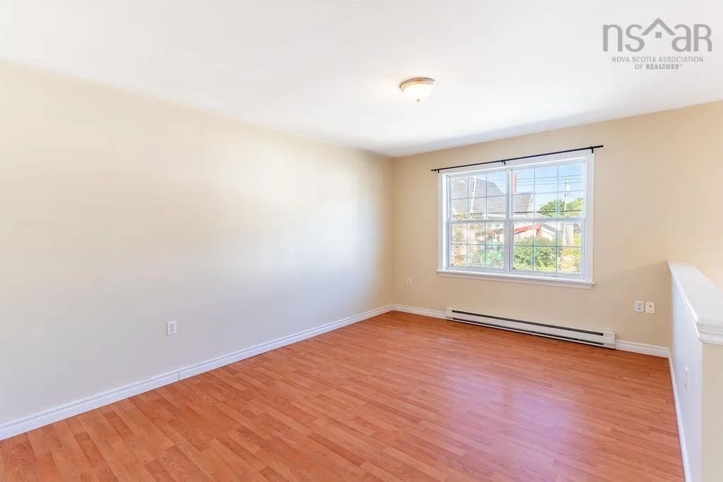 14 Everette Street, Woodside, NS B2W 1G5, 3 Bedrooms Bedrooms, ,2 BathroomsBathrooms,Residential,For Sale,Everette,202519887