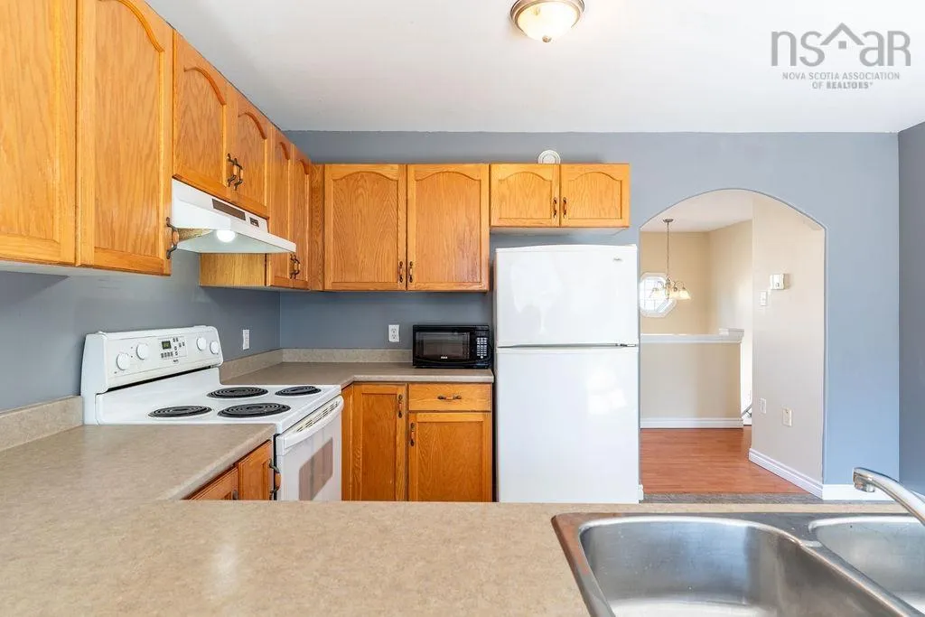 14 Everette Street, Woodside, NS B2W 1G5, 3 Bedrooms Bedrooms, ,2 BathroomsBathrooms,Residential,For Sale,Everette,202519887