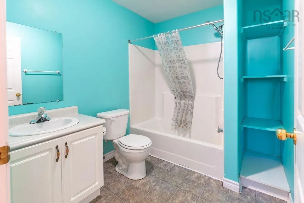 14 Everette Street, Woodside, NS B2W 1G5, 3 Bedrooms Bedrooms, ,2 BathroomsBathrooms,Residential,For Sale,Everette,202519887