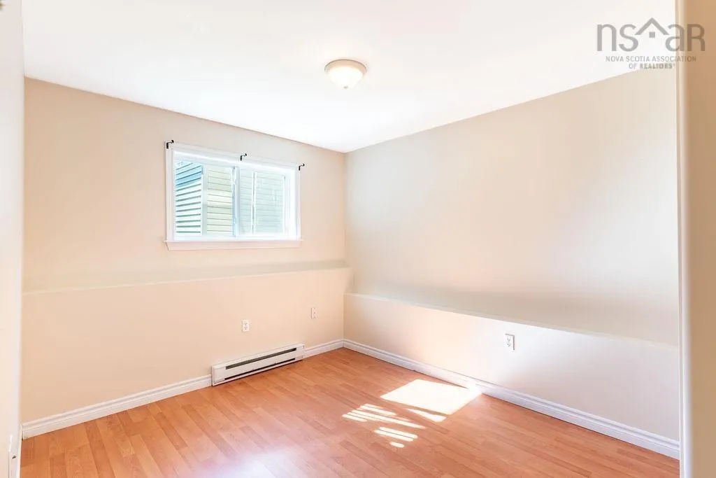 14 Everette Street, Woodside, NS B2W 1G5, 3 Bedrooms Bedrooms, ,2 BathroomsBathrooms,Residential,For Sale,Everette,202519887