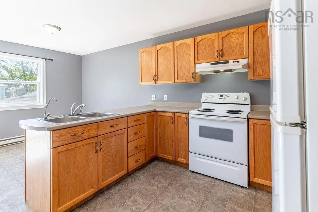 14 Everette Street, Woodside, NS B2W 1G5, 3 Bedrooms Bedrooms, ,2 BathroomsBathrooms,Residential,For Sale,Everette,202519887
