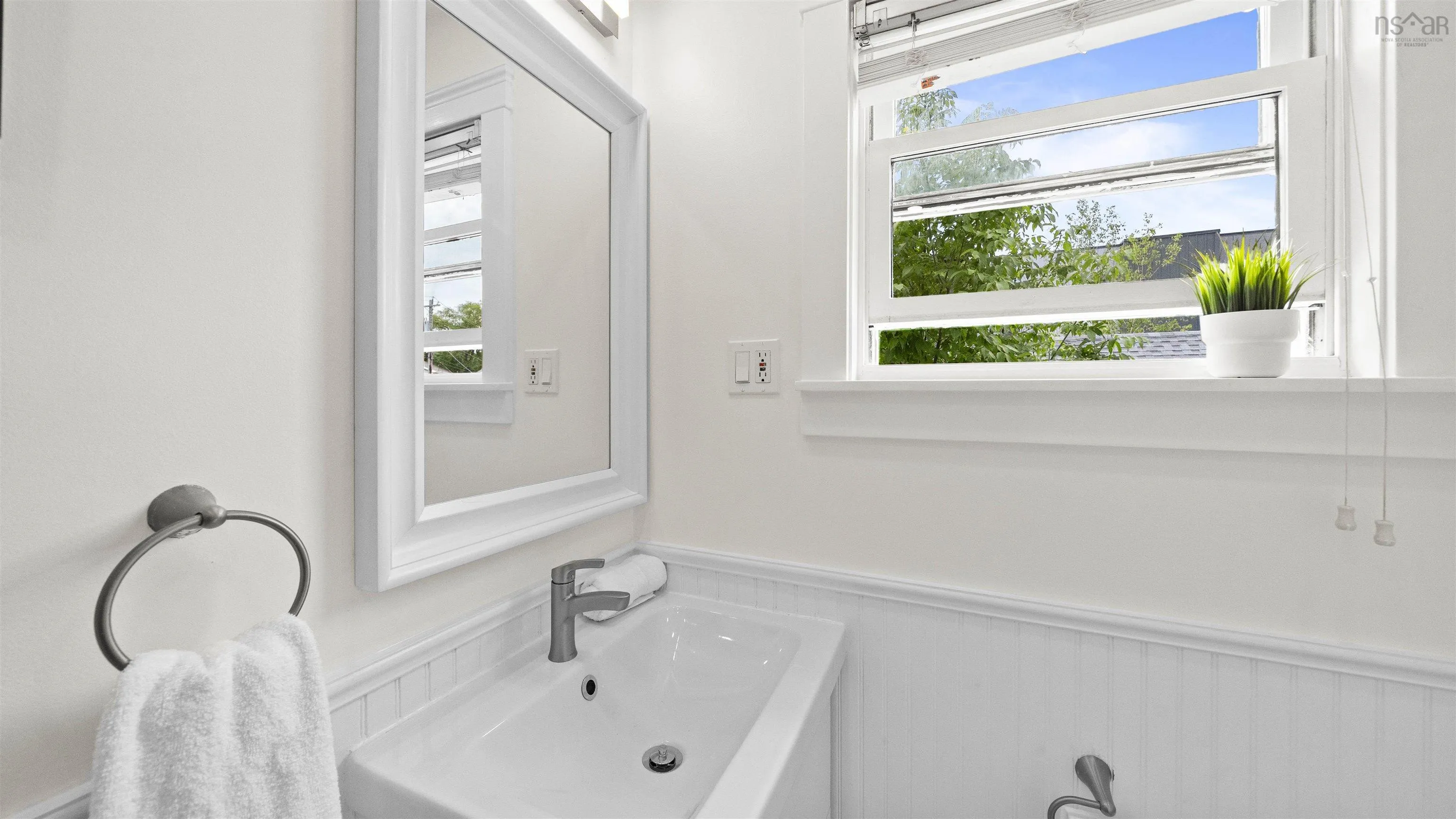 3625 Deal Street, Fairview, NS B3N 2Y6, 5 Bedrooms Bedrooms, ,2 BathroomsBathrooms,Residential,For Sale,Deal,202515825