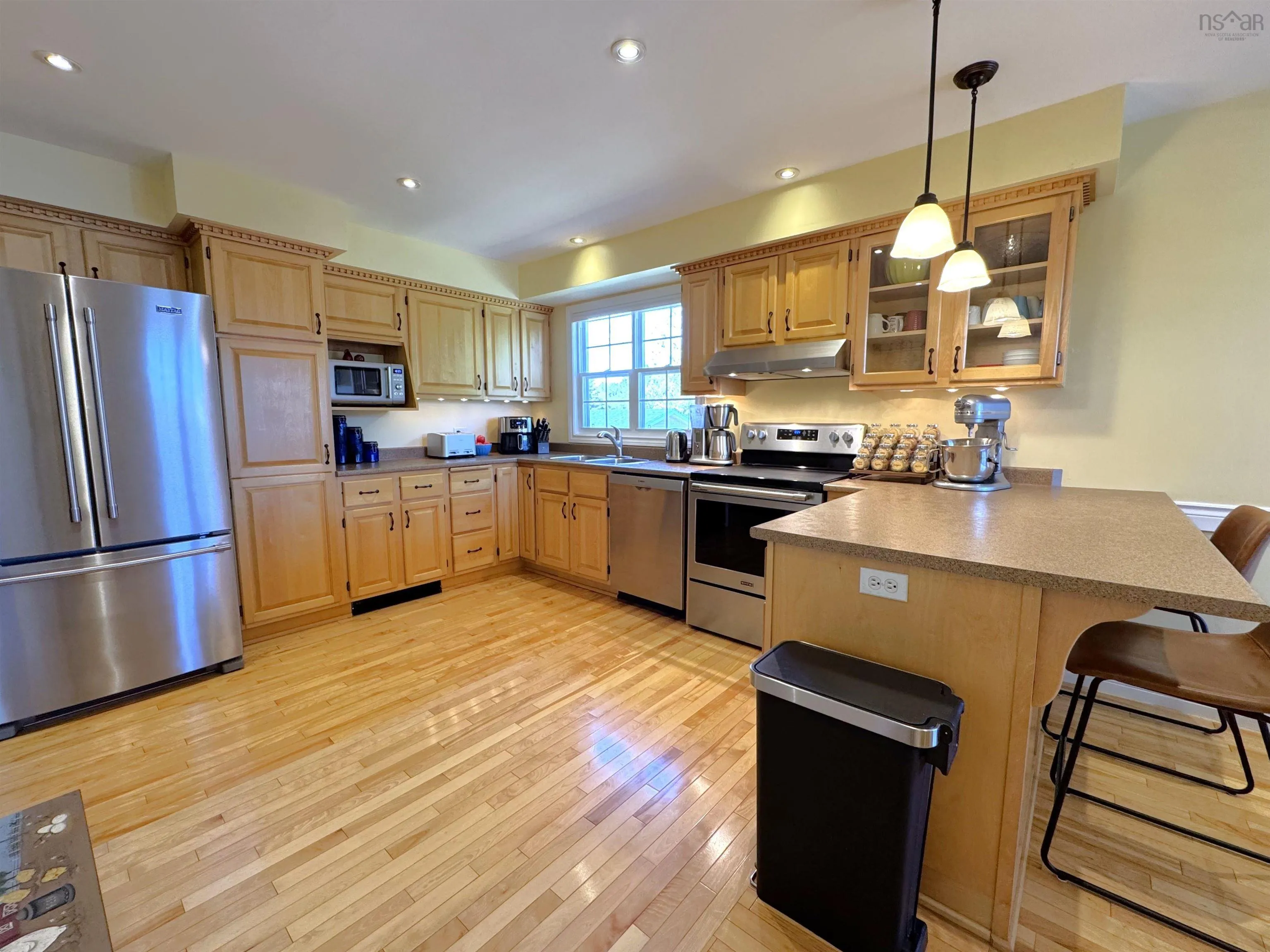 422 Beech, New Glasgow, NS B2H 1A4, 4 Bedrooms Bedrooms, ,2 BathroomsBathrooms,Residential,For Sale,Beech,202522323