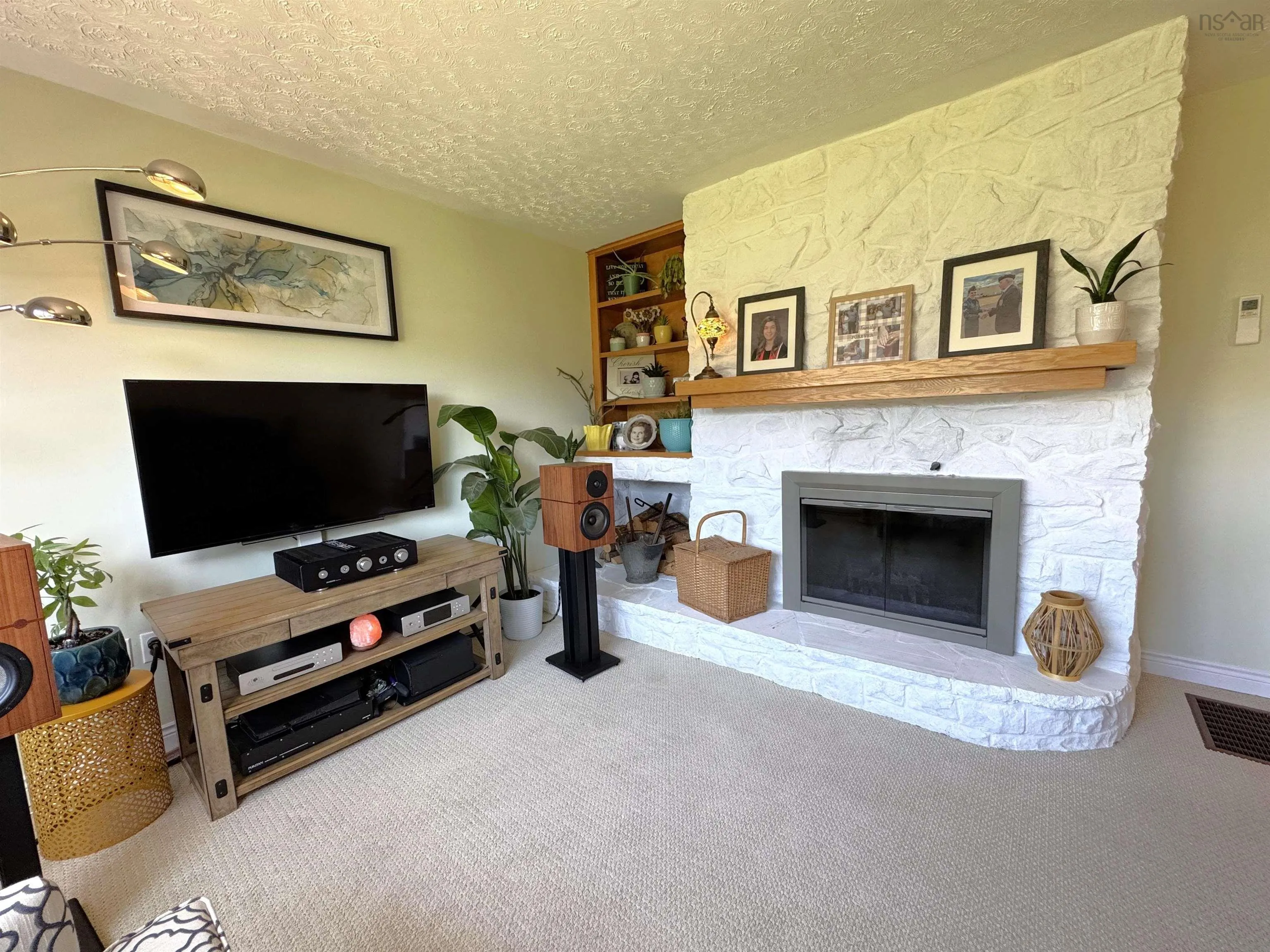 422 Beech, New Glasgow, NS B2H 1A4, 4 Bedrooms Bedrooms, ,2 BathroomsBathrooms,Residential,For Sale,Beech,202522323