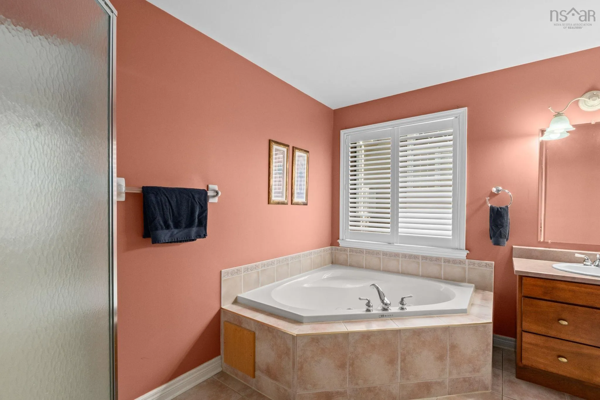 30 Banks Court, Dartmouth, NS B2X 2Y6, 4 Bedrooms Bedrooms, ,4 BathroomsBathrooms,Residential,For Sale,Banks,202522365