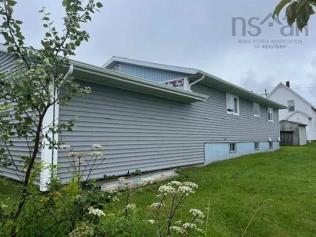 11 Toulouse Street, St. Peter's Ns B0e 3b0, 2 Bedrooms Bedrooms, ,1 BathroomBathrooms,Residential,For Sale,Toulouse,202503425