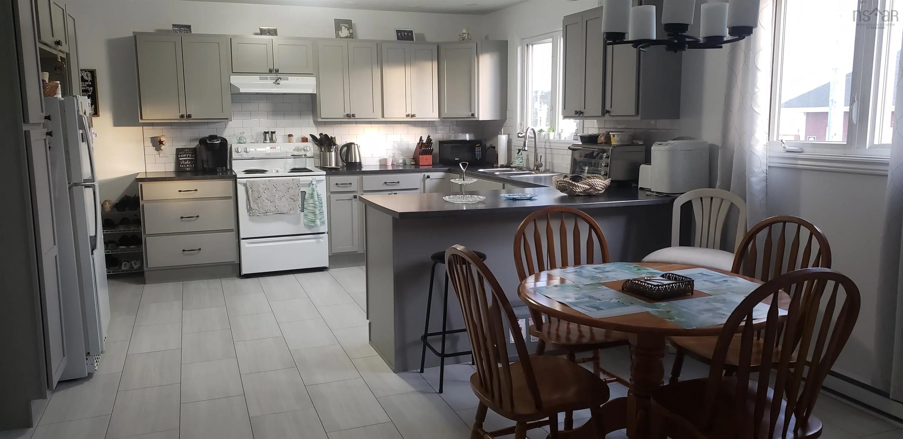 11 Toulouse Street, St. Peter's Ns B0e 3b0, 2 Bedrooms Bedrooms, ,1 BathroomBathrooms,Residential,For Sale,Toulouse,202503425