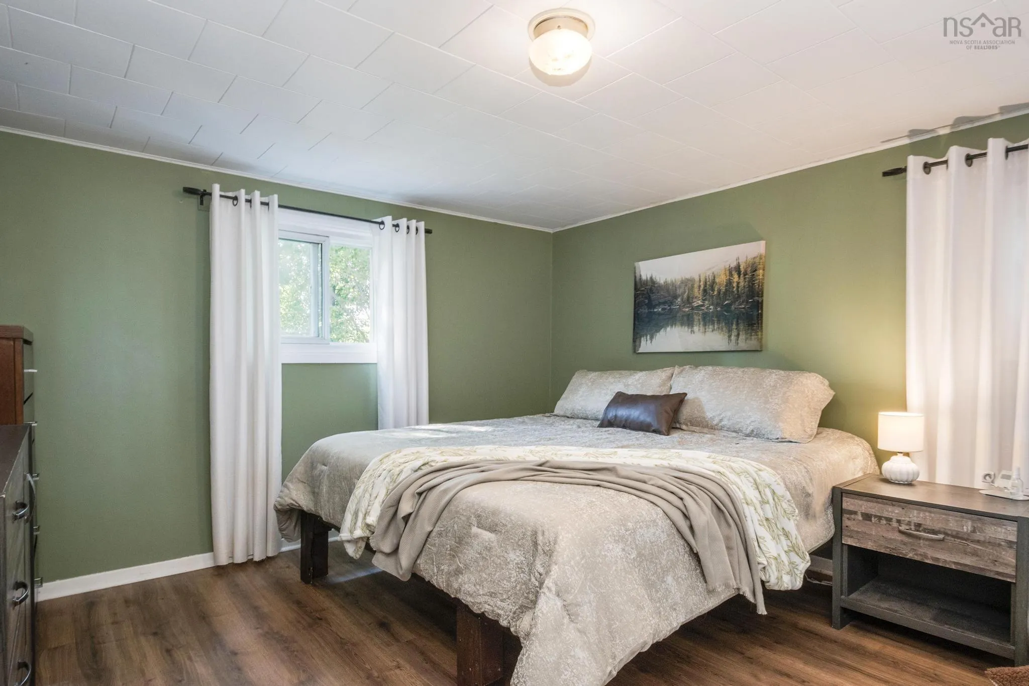 251 Town Road, Falmouth, NS B0P 1L0, 4 Bedrooms Bedrooms, ,2 BathroomsBathrooms,Residential,For Sale,Town,202520543