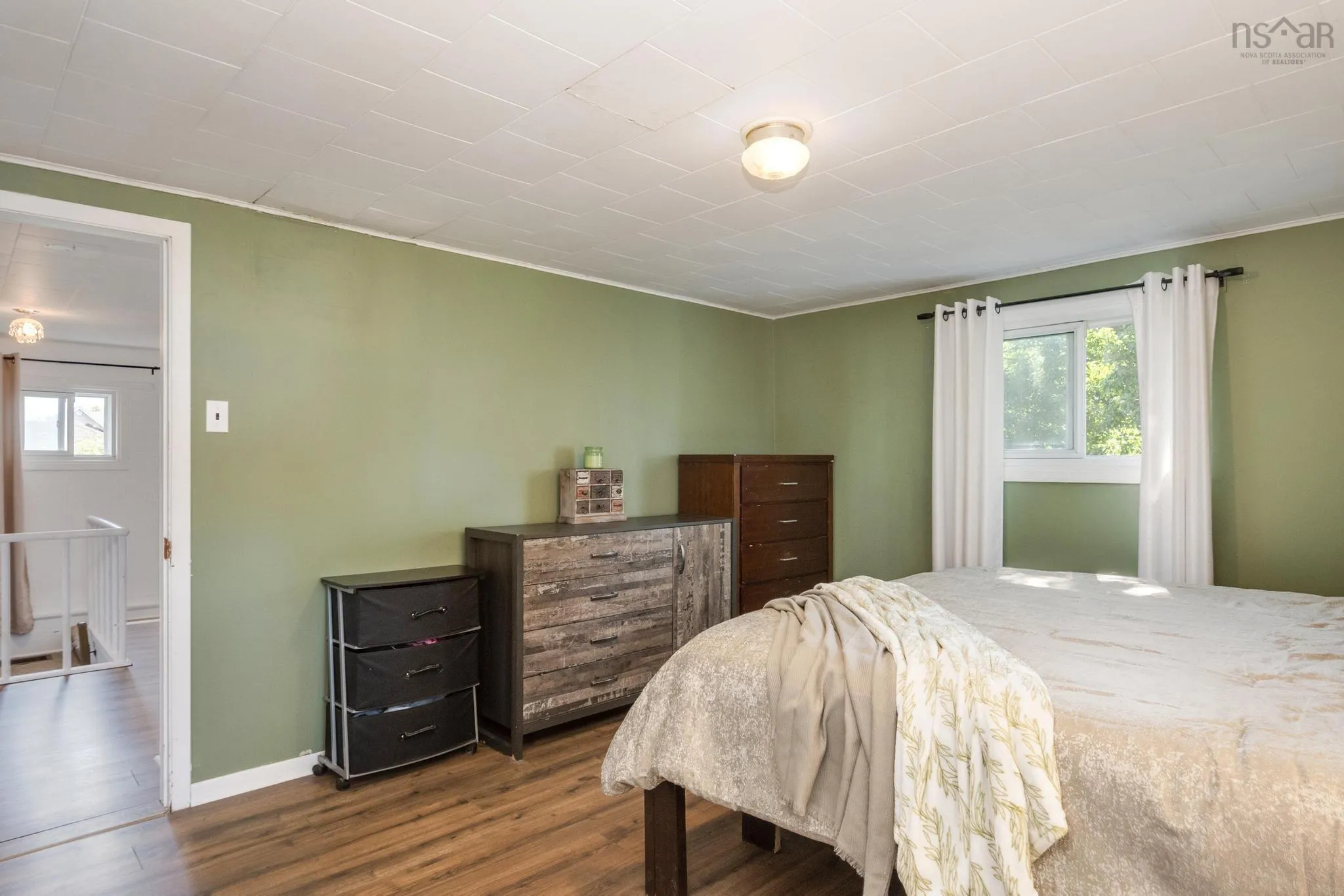 251 Town Road, Falmouth, NS B0P 1L0, 4 Bedrooms Bedrooms, ,2 BathroomsBathrooms,Residential,For Sale,Town,202520543