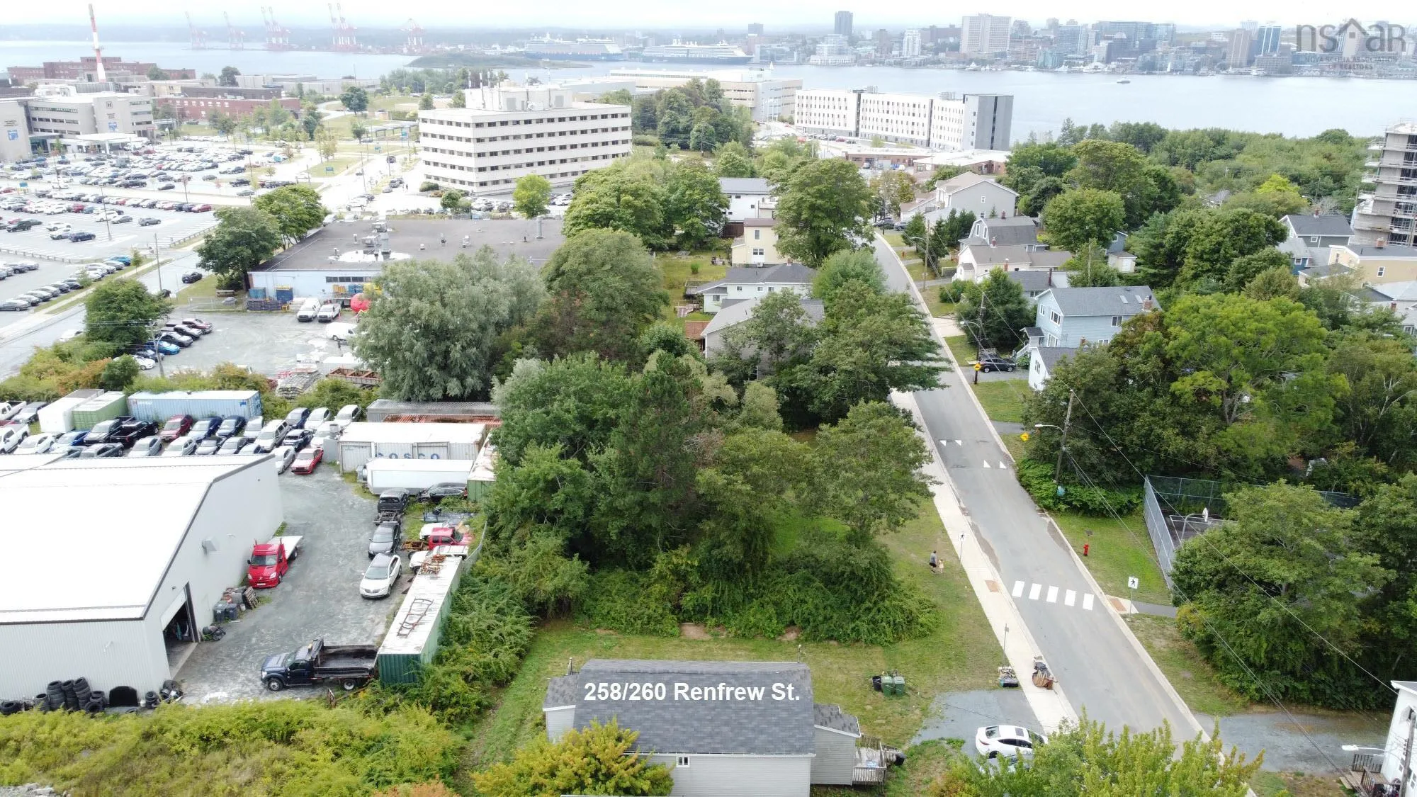258/260 Renfrew Street, Dartmouth, NS B2Y 2M5, 6 Bedrooms Bedrooms, ,2 BathroomsBathrooms,Residential,For Sale,Renfrew,202521677
