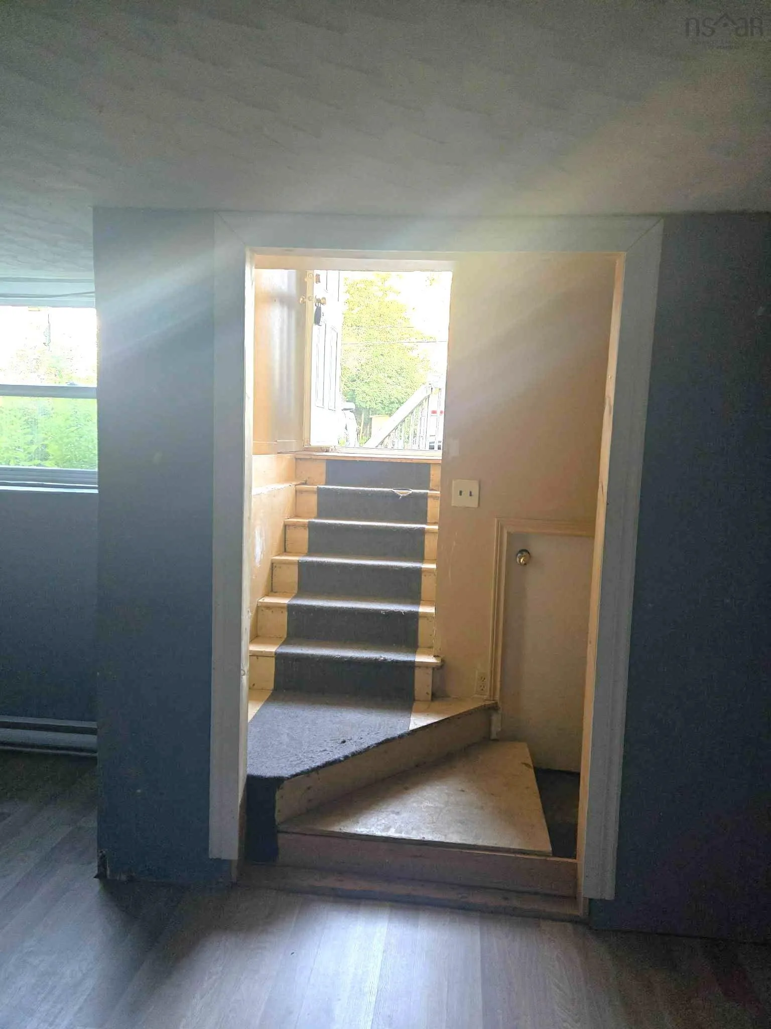 258/260 Renfrew Street, Dartmouth, NS B2Y 2M5, 6 Bedrooms Bedrooms, ,2 BathroomsBathrooms,Residential,For Sale,Renfrew,202521677