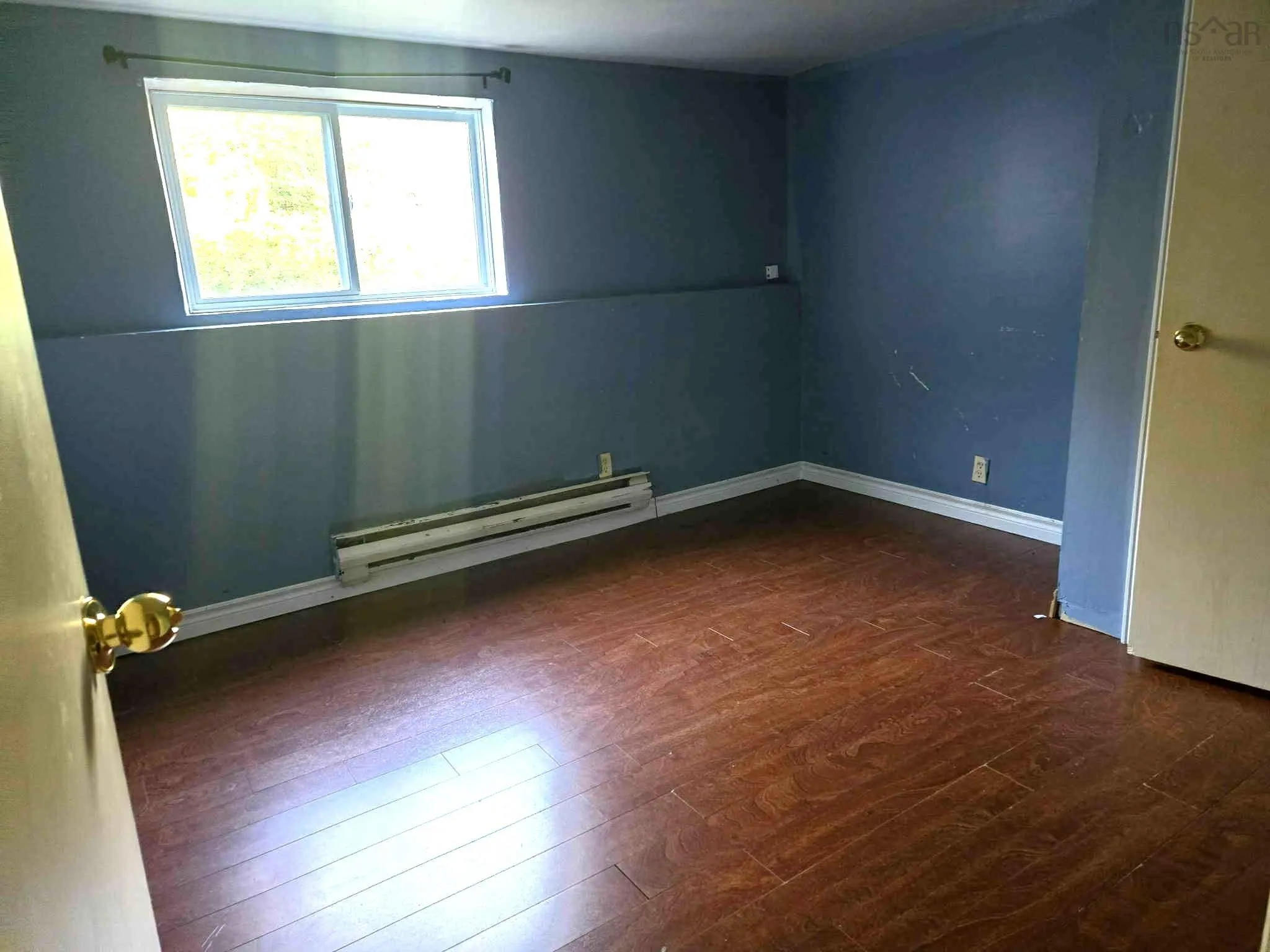 258/260 Renfrew Street, Dartmouth, NS B2Y 2M5, 6 Bedrooms Bedrooms, ,2 BathroomsBathrooms,Residential,For Sale,Renfrew,202521677