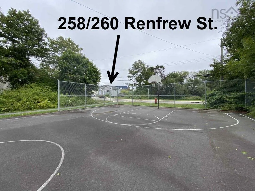 258/260 Renfrew Street, Dartmouth, NS B2Y 2M5, 6 Bedrooms Bedrooms, ,2 BathroomsBathrooms,Residential,For Sale,Renfrew,202521677