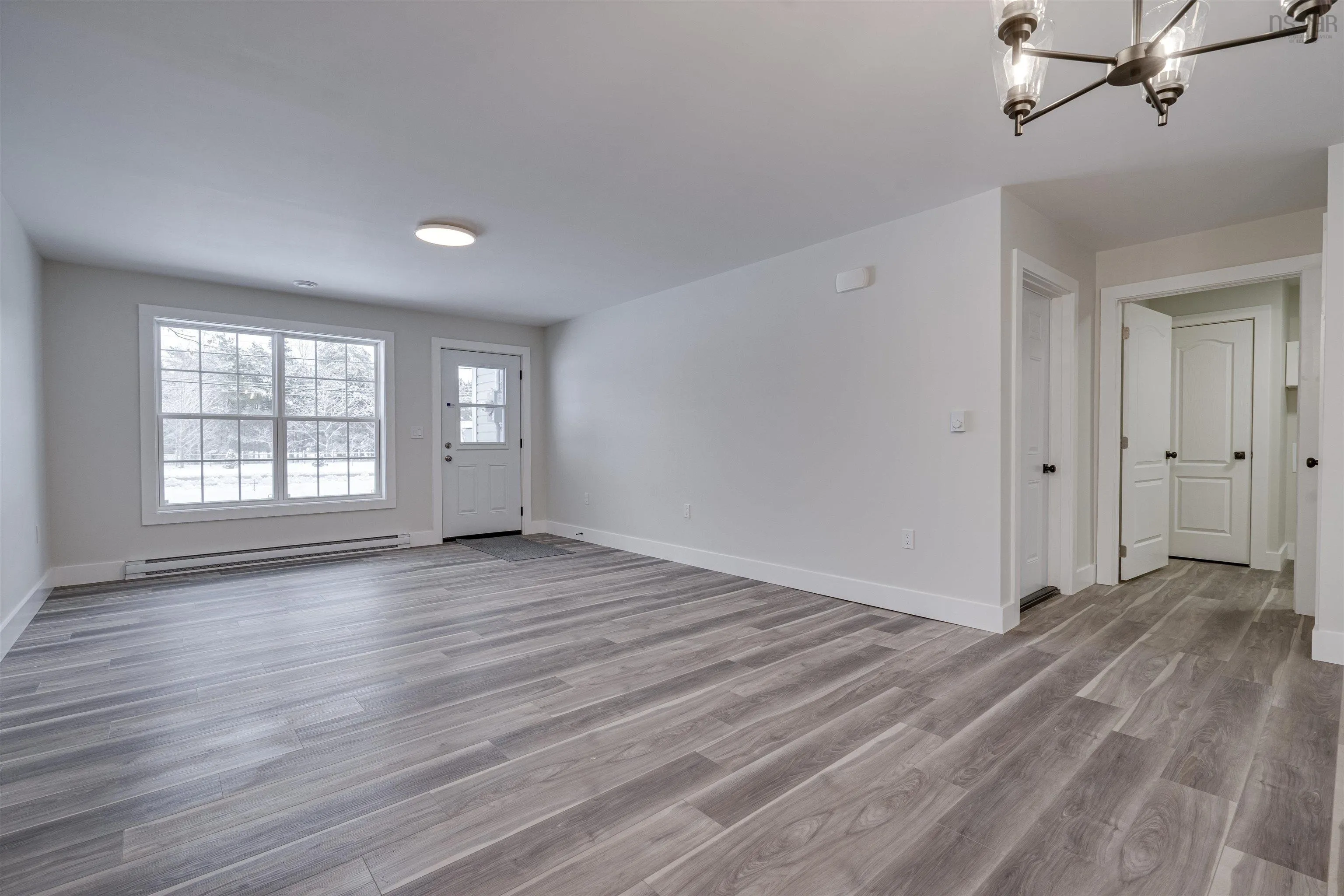 399 Main Street, Kingston Ns B0p 1r0, 2 Bedrooms Bedrooms, ,2 BathroomsBathrooms,Residential,For Sale,Main,202503502