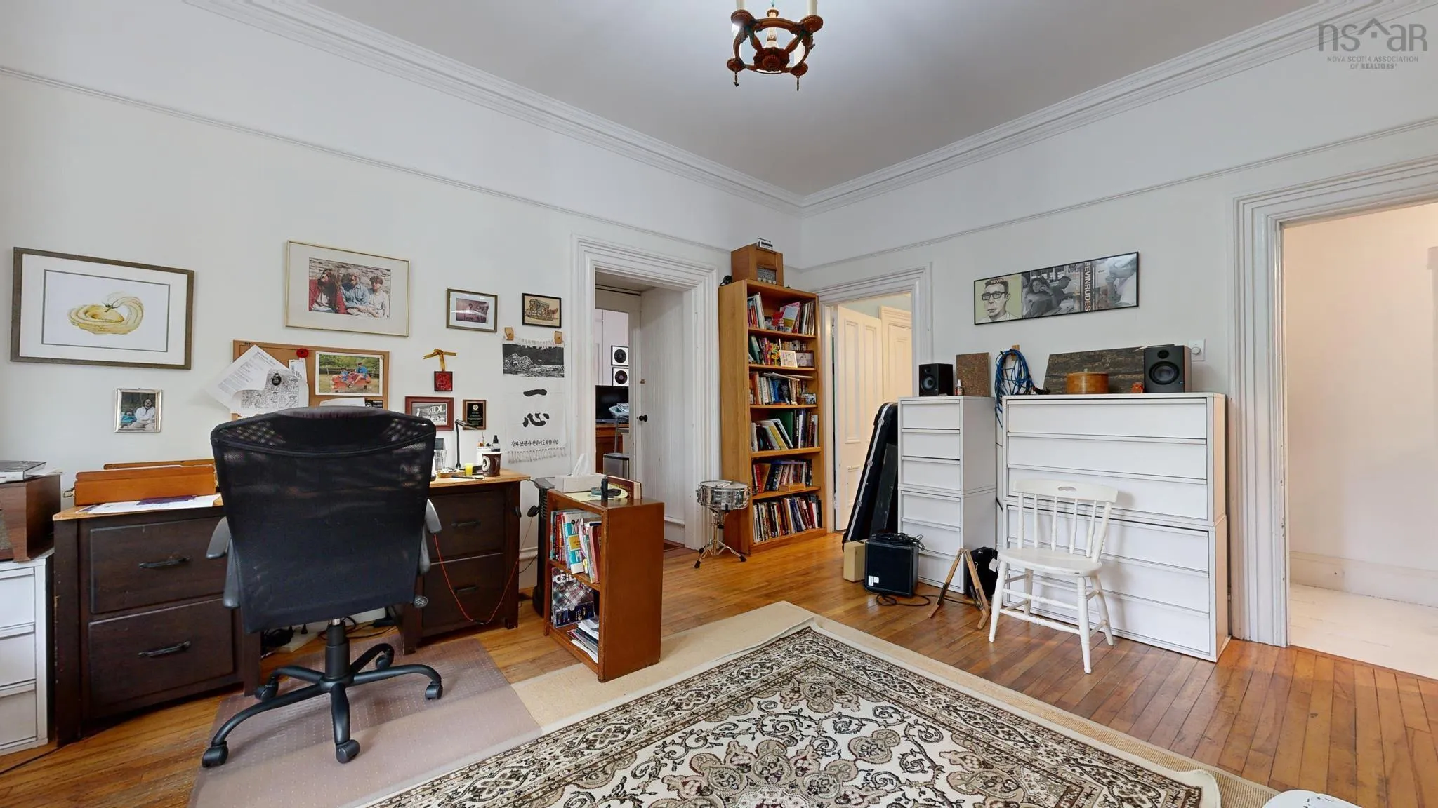 16 John Street, Shelburne, NS B0T 1W0, 4 Bedrooms Bedrooms, ,2 BathroomsBathrooms,Residential,For Sale,John,202420124