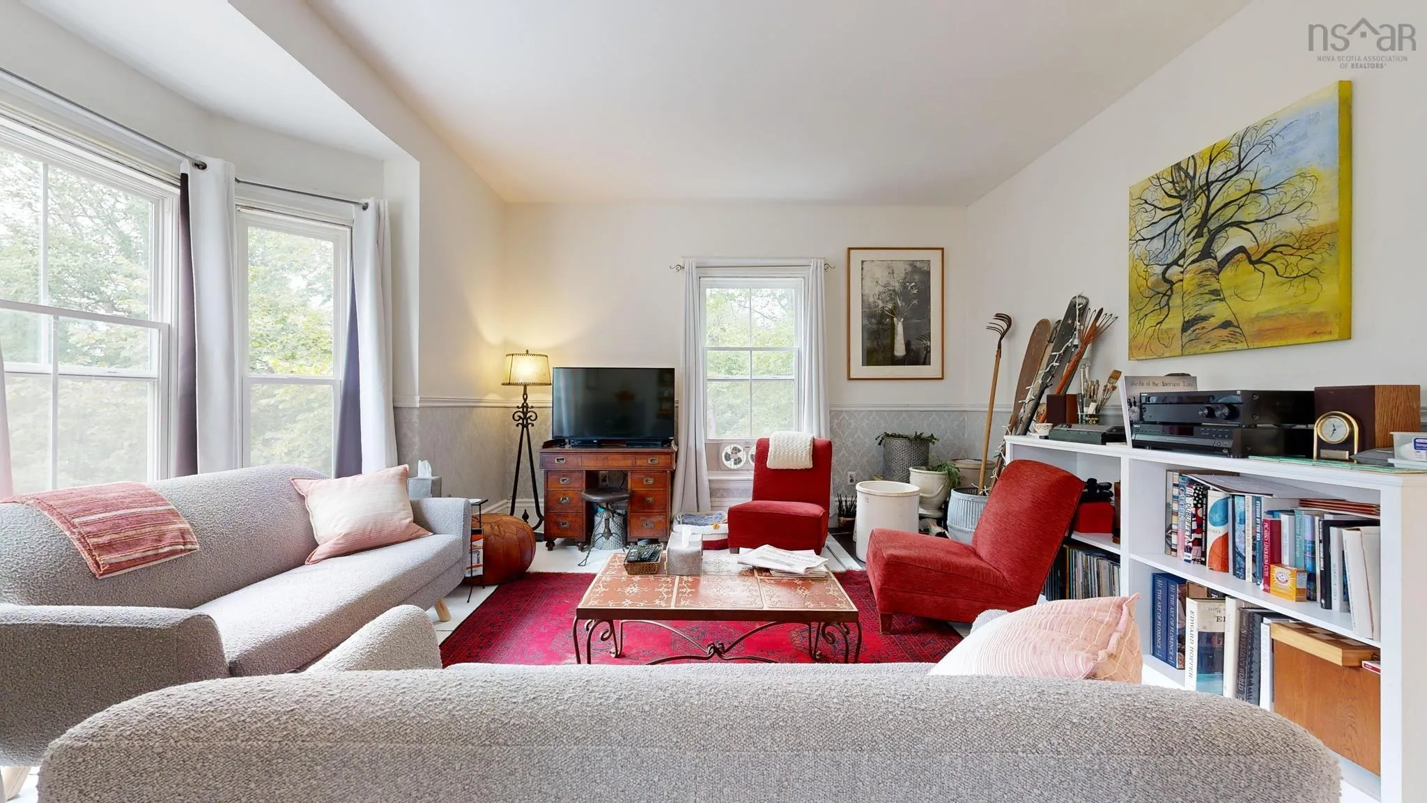 16 John Street, Shelburne, NS B0T 1W0, 4 Bedrooms Bedrooms, ,2 BathroomsBathrooms,Residential,For Sale,John,202420124