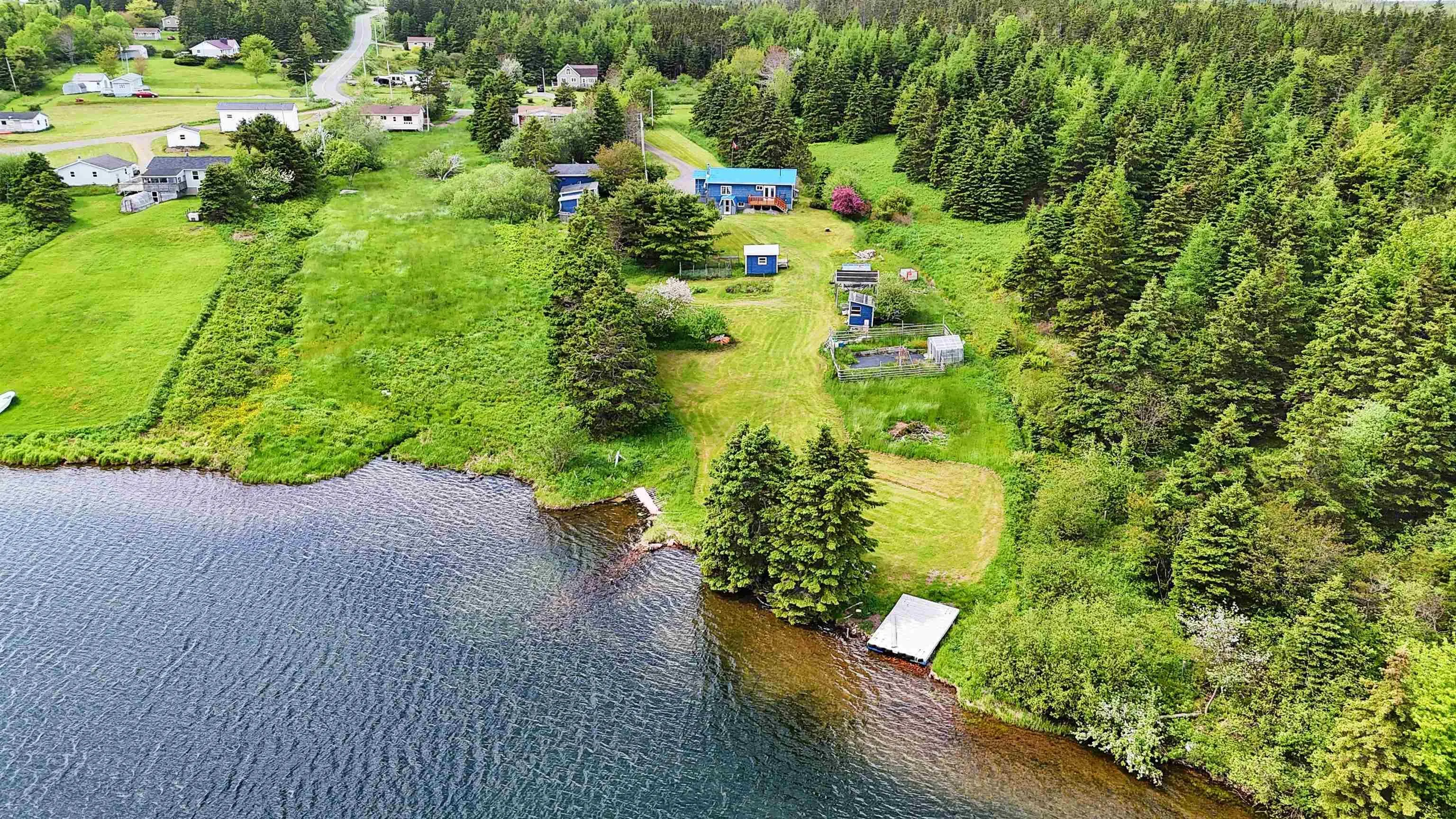 96 Landry Lane, Sampsonville Ns B0e 3b0, 3 Bedrooms Bedrooms, ,1 BathroomBathrooms,Residential,For Sale,Landry,202425904