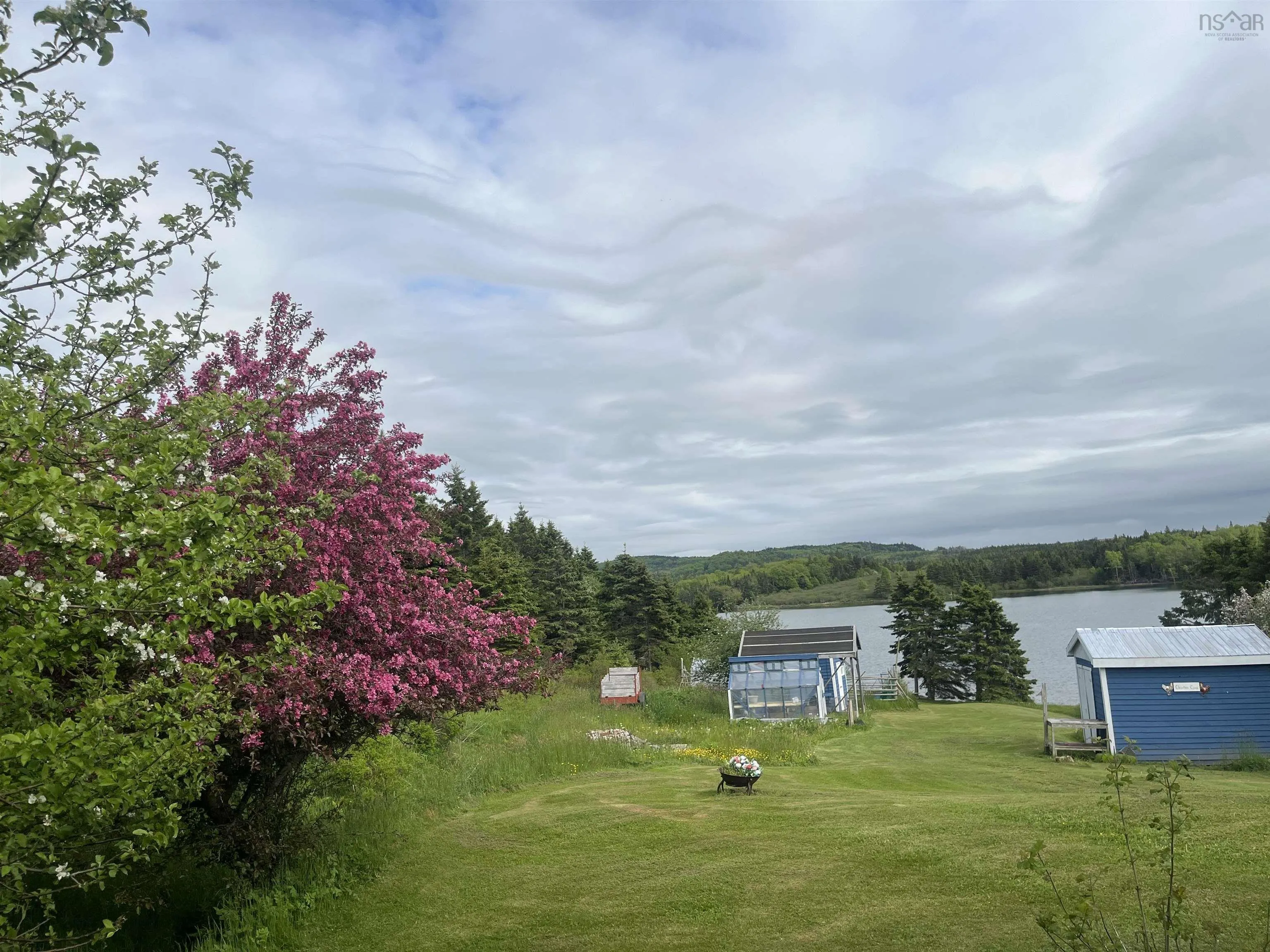 96 Landry Lane, Sampsonville Ns B0e 3b0, 3 Bedrooms Bedrooms, ,1 BathroomBathrooms,Residential,For Sale,Landry,202425904