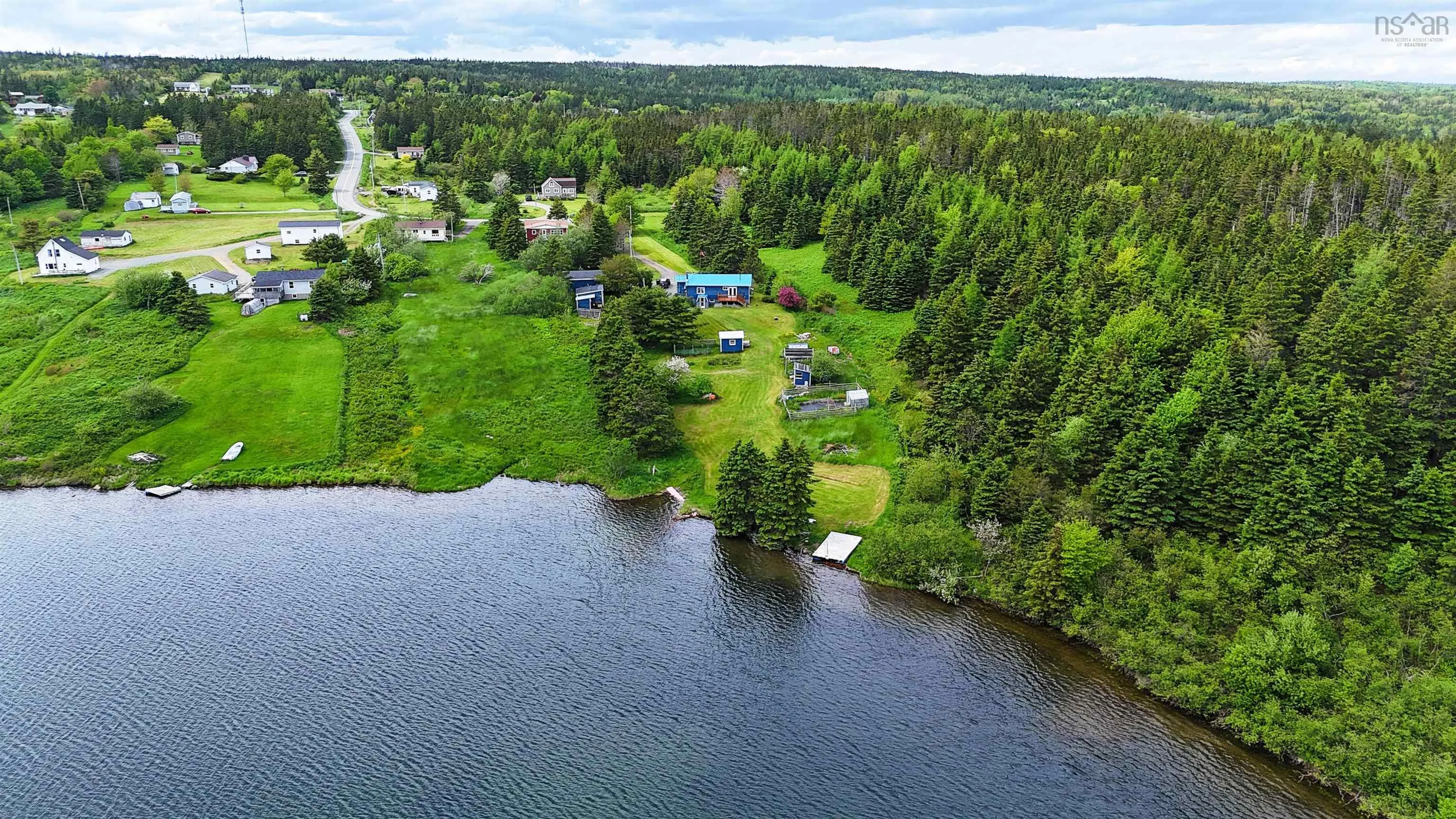 96 Landry Lane, Sampsonville Ns B0e 3b0, 3 Bedrooms Bedrooms, ,1 BathroomBathrooms,Residential,For Sale,Landry,202425904