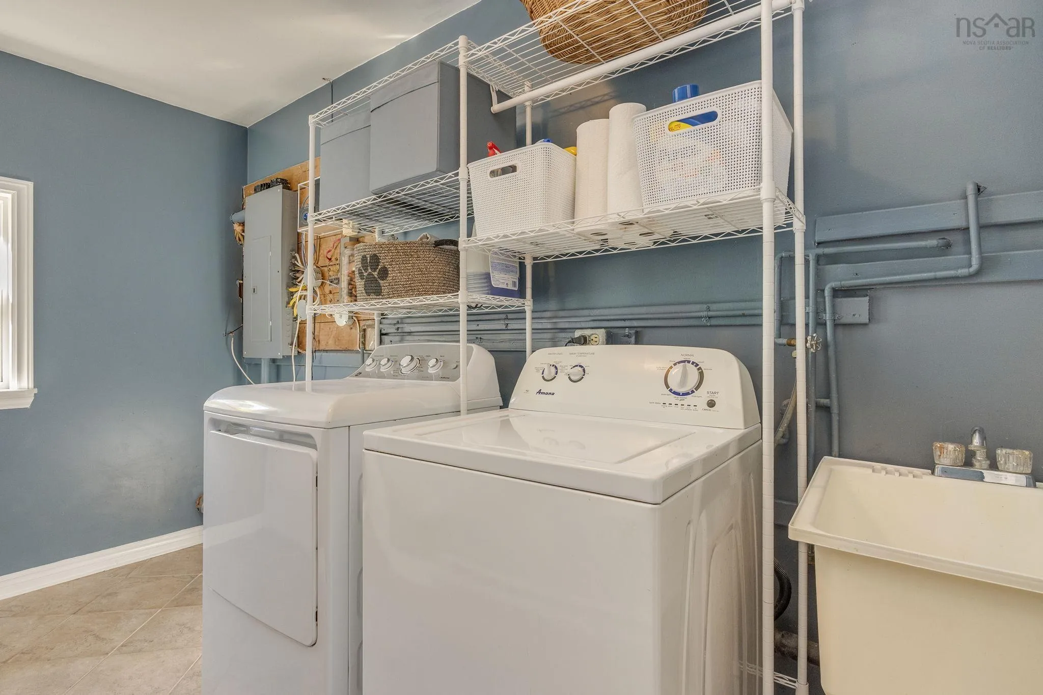 1575 Charlene Street, Coldbrook, NS B4R 1A7, 4 Bedrooms Bedrooms, ,2 BathroomsBathrooms,Residential,For Sale,Charlene,202524914