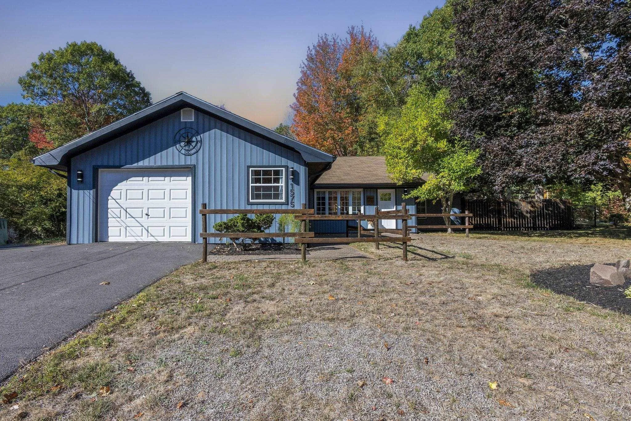 1575 Charlene Street, Coldbrook, NS B4R 1A7, 4 Bedrooms Bedrooms, ,2 BathroomsBathrooms,Residential,For Sale,Charlene,202524914