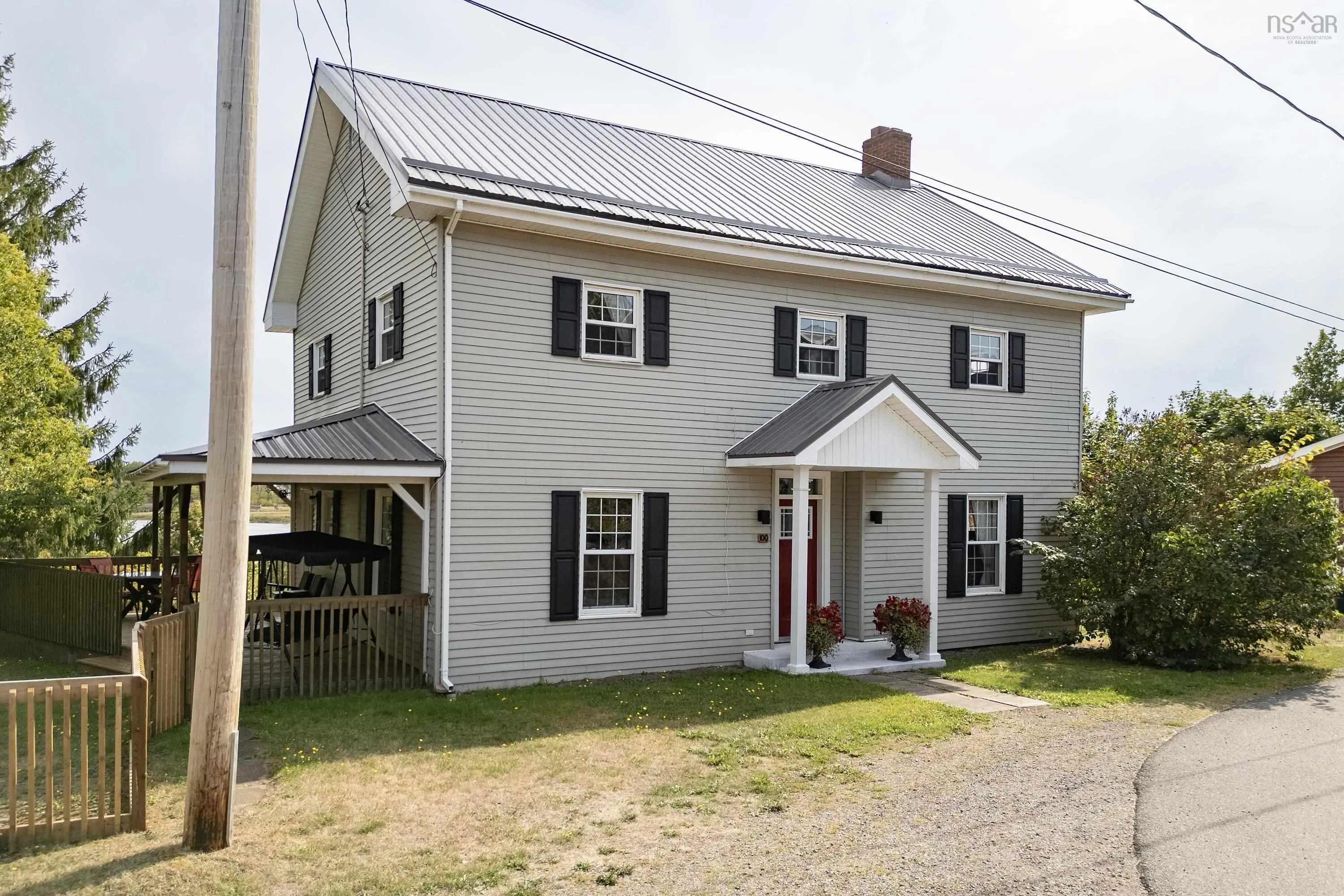 100 Spring Street, Parrsboro, NS B0M 1S0, 5 Bedrooms Bedrooms, ,2 BathroomsBathrooms,Residential,For Sale,Spring,202522976