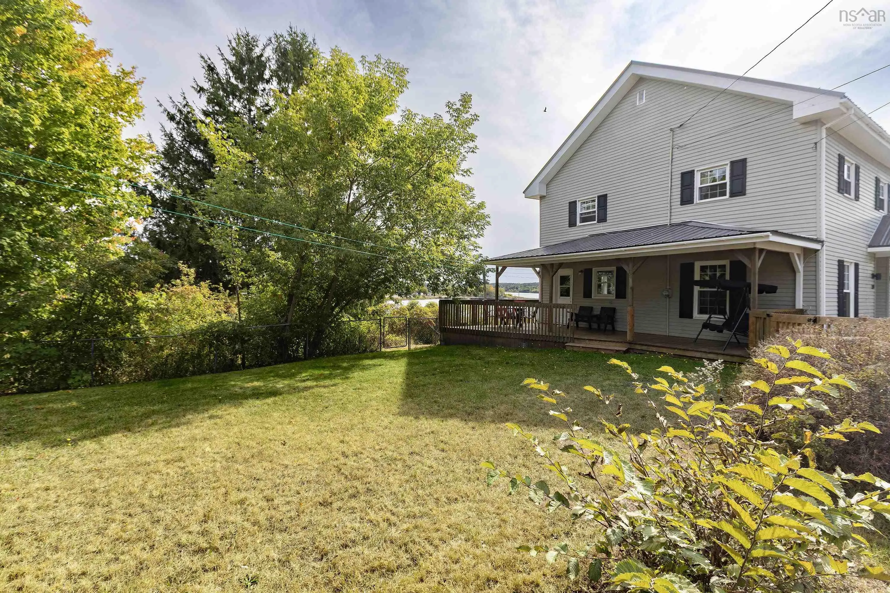 100 Spring Street, Parrsboro, NS B0M 1S0, 5 Bedrooms Bedrooms, ,2 BathroomsBathrooms,Residential,For Sale,Spring,202522976