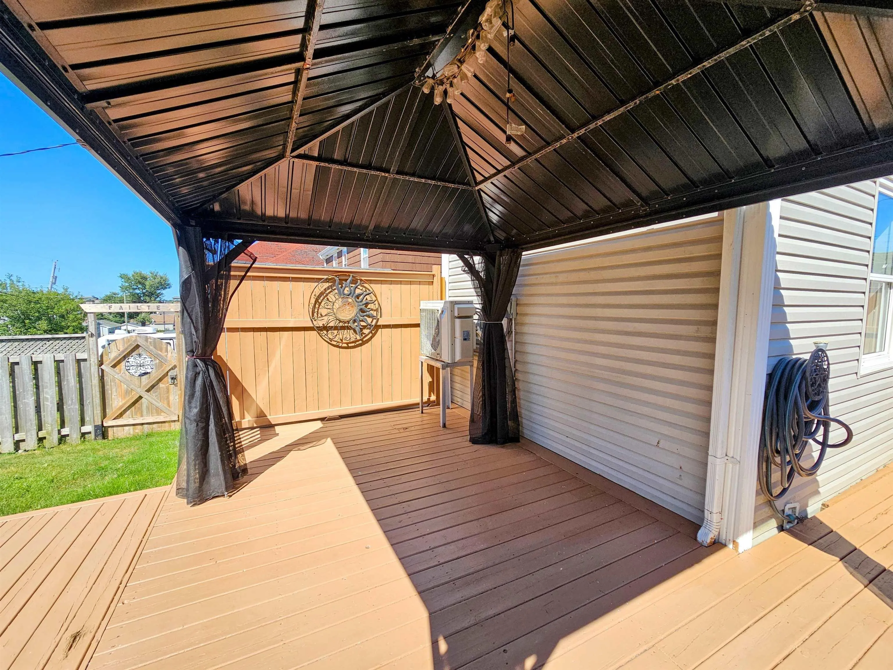 109 Alexander Street, Glace Bay, NS B1A 4A6, 3 Bedrooms Bedrooms, ,2 BathroomsBathrooms,Residential,For Sale,Alexander,202514498