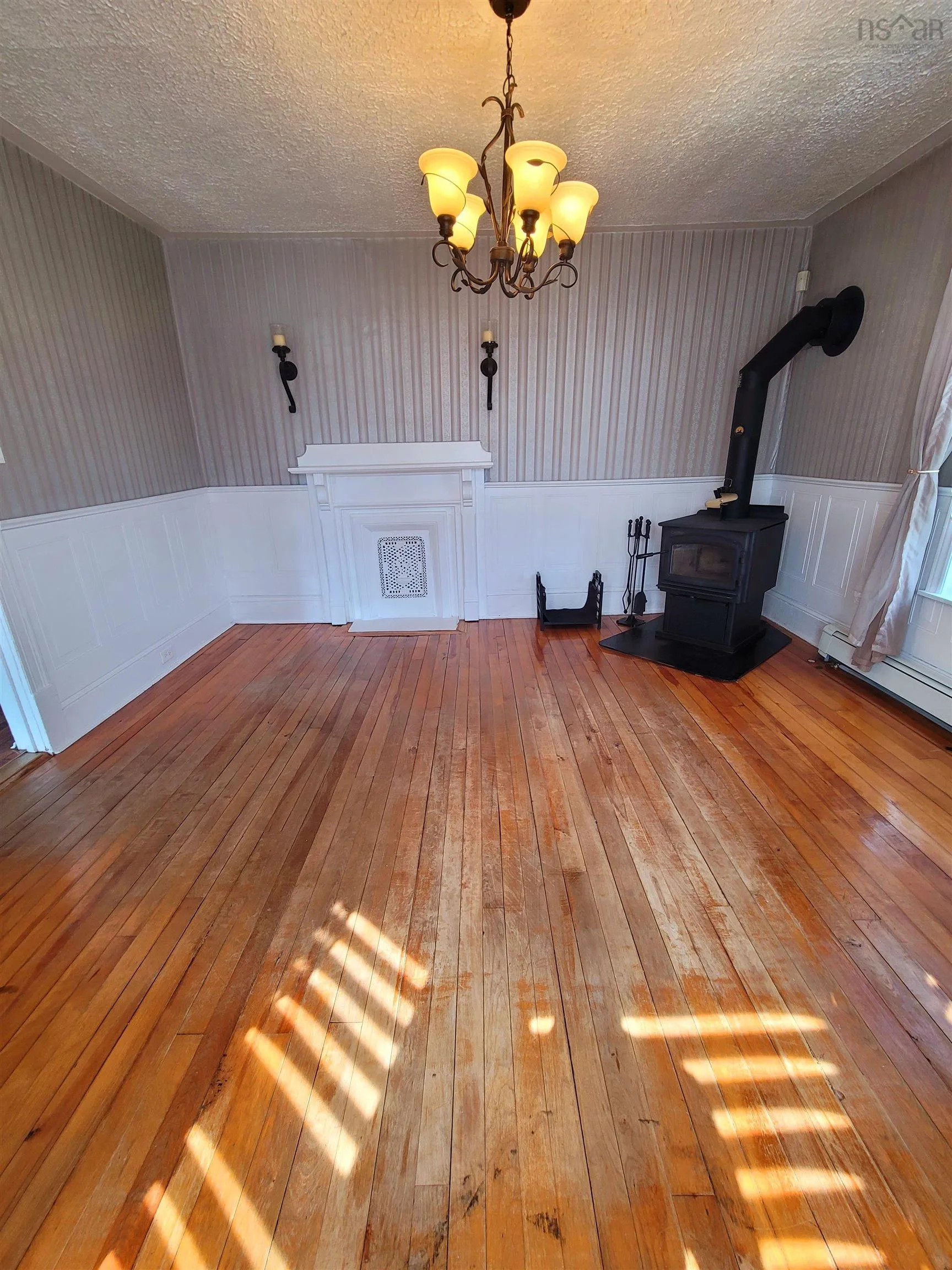 109 Alexander Street, Glace Bay, NS B1A 4A6, 3 Bedrooms Bedrooms, ,2 BathroomsBathrooms,Residential,For Sale,Alexander,202514498
