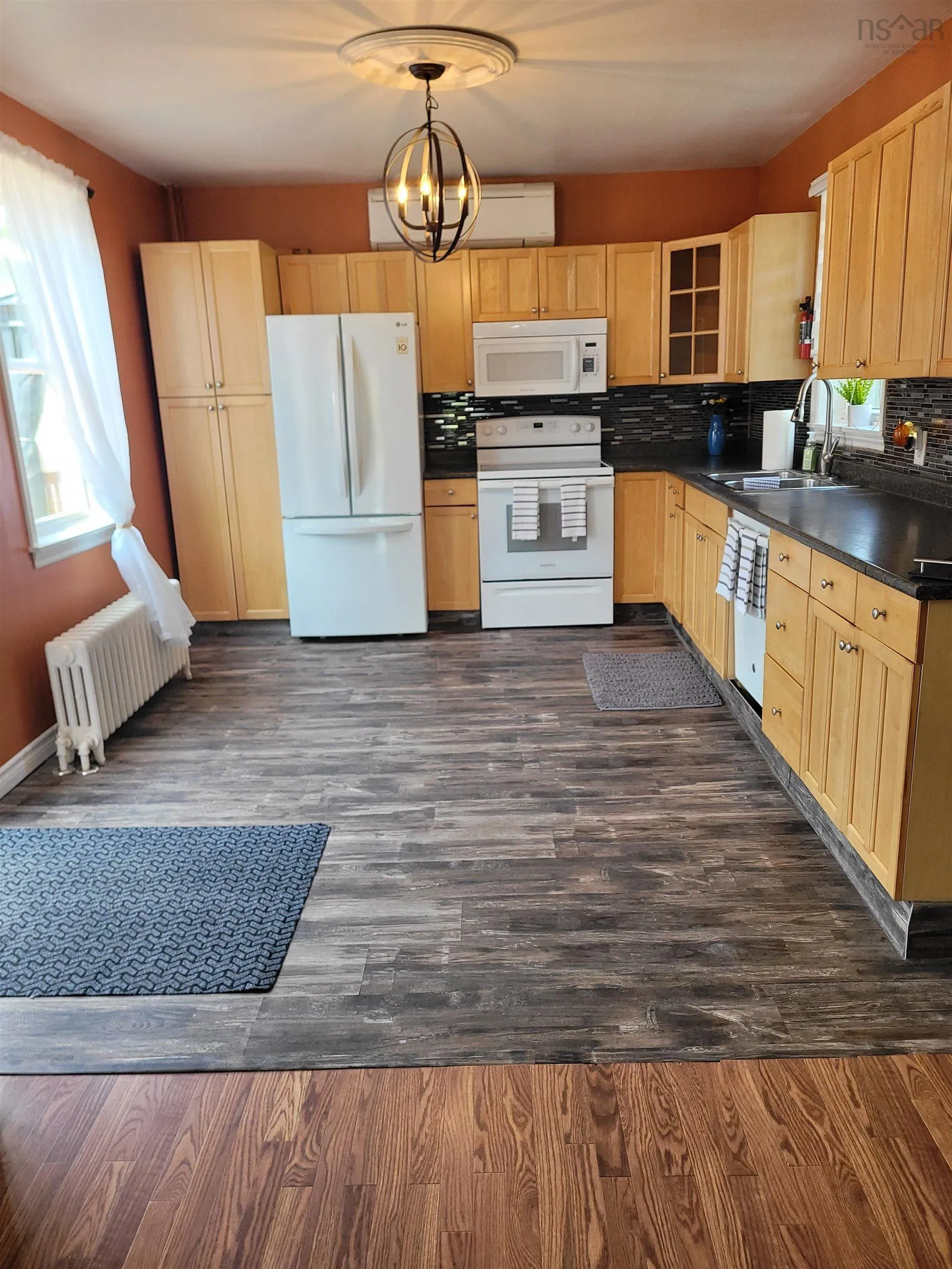 109 Alexander Street, Glace Bay, NS B1A 4A6, 3 Bedrooms Bedrooms, ,2 BathroomsBathrooms,Residential,For Sale,Alexander,202514498