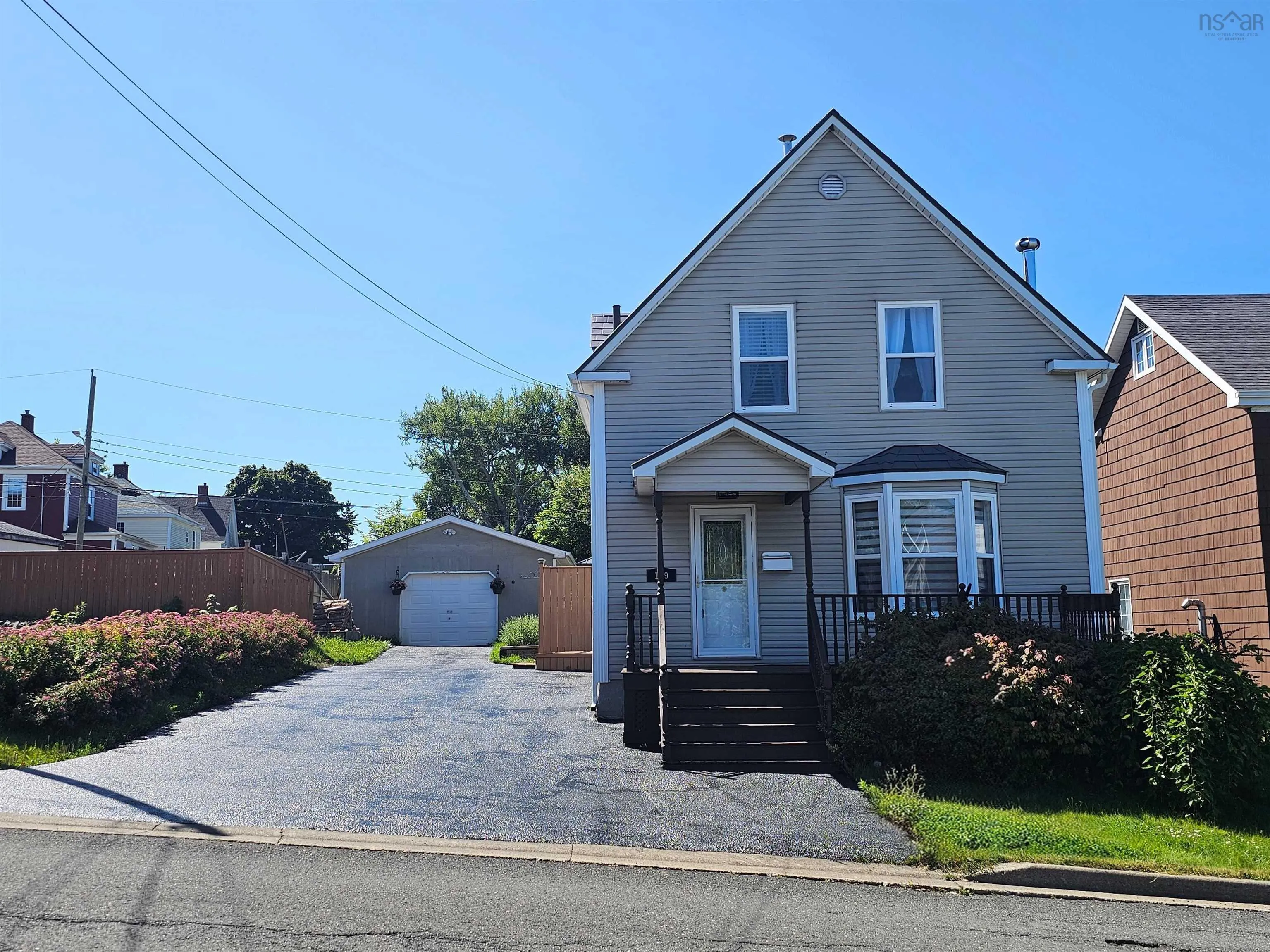 109 Alexander Street, Glace Bay, NS B1A 4A6, 3 Bedrooms Bedrooms, ,2 BathroomsBathrooms,Residential,For Sale,Alexander,202514498
