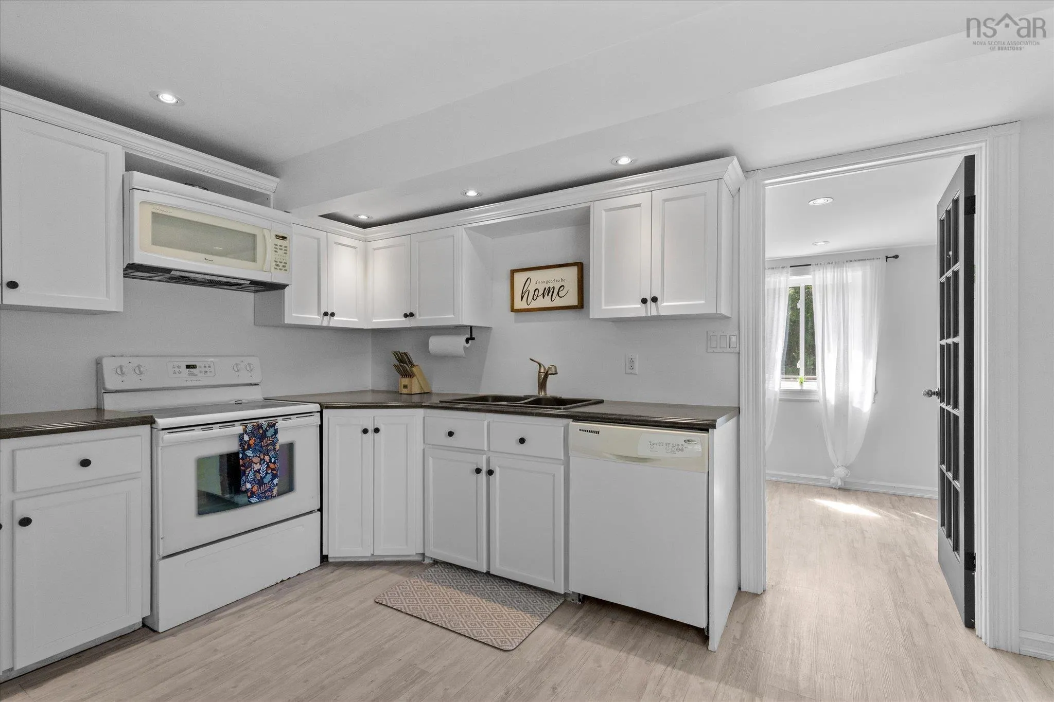 220 Port Latour Road, Port Clyde, NS B0W 2S0, 3 Bedrooms Bedrooms, ,2 BathroomsBathrooms,Residential,For Sale,Port Latour,202521401