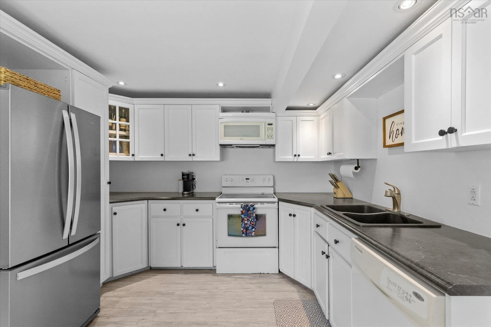 220 Port Latour Road, Port Clyde, NS B0W 2S0, 3 Bedrooms Bedrooms, ,2 BathroomsBathrooms,Residential,For Sale,Port Latour,202521401