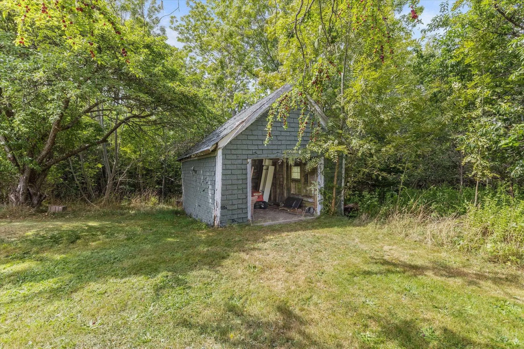 220 Port Latour Road, Port Clyde, NS B0W 2S0, 3 Bedrooms Bedrooms, ,2 BathroomsBathrooms,Residential,For Sale,Port Latour,202521401