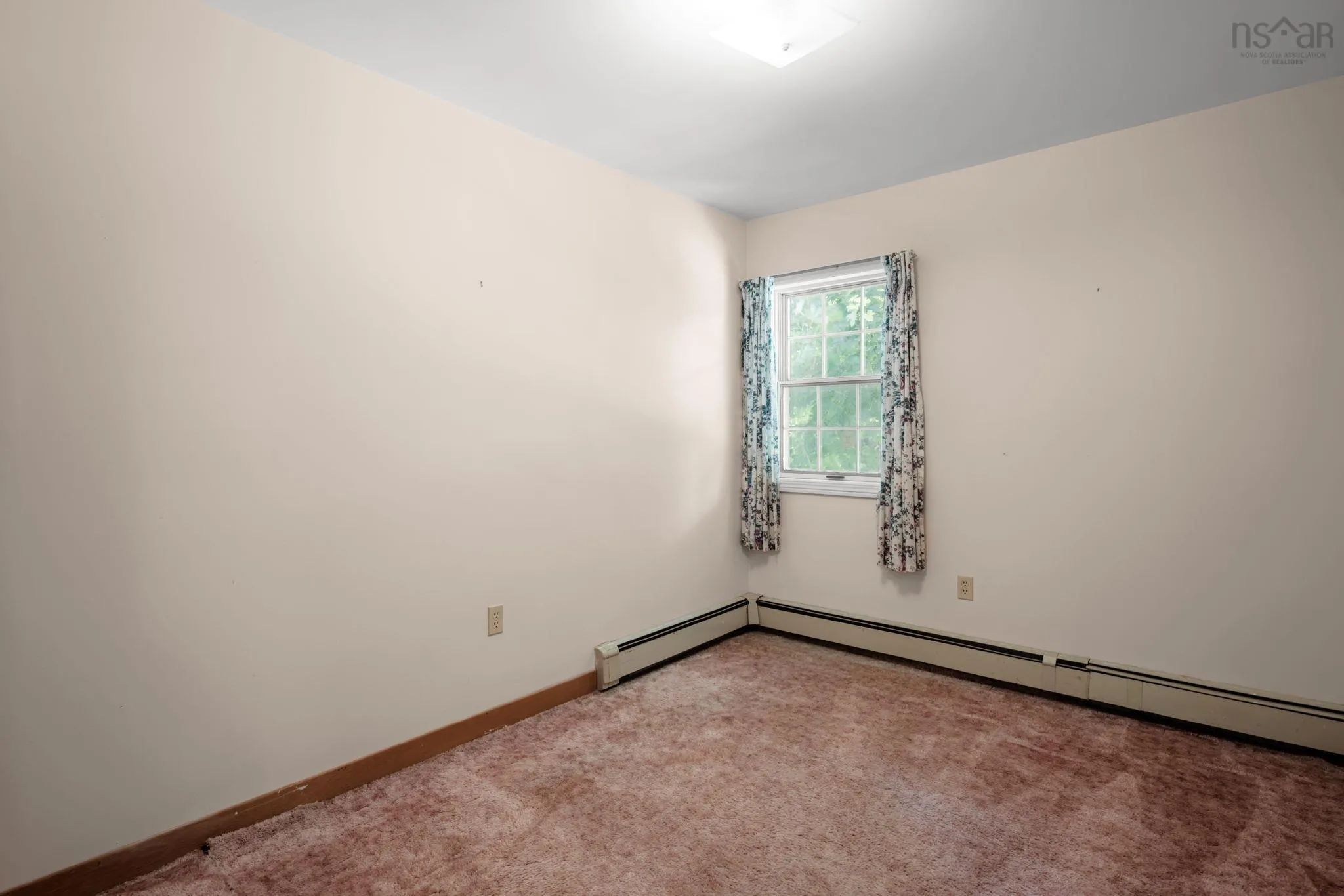 44 Fenwood Road, Halifax, NS B3N 1G8, 4 Bedrooms Bedrooms, ,2 BathroomsBathrooms,Residential,For Sale,Fenwood,202518039