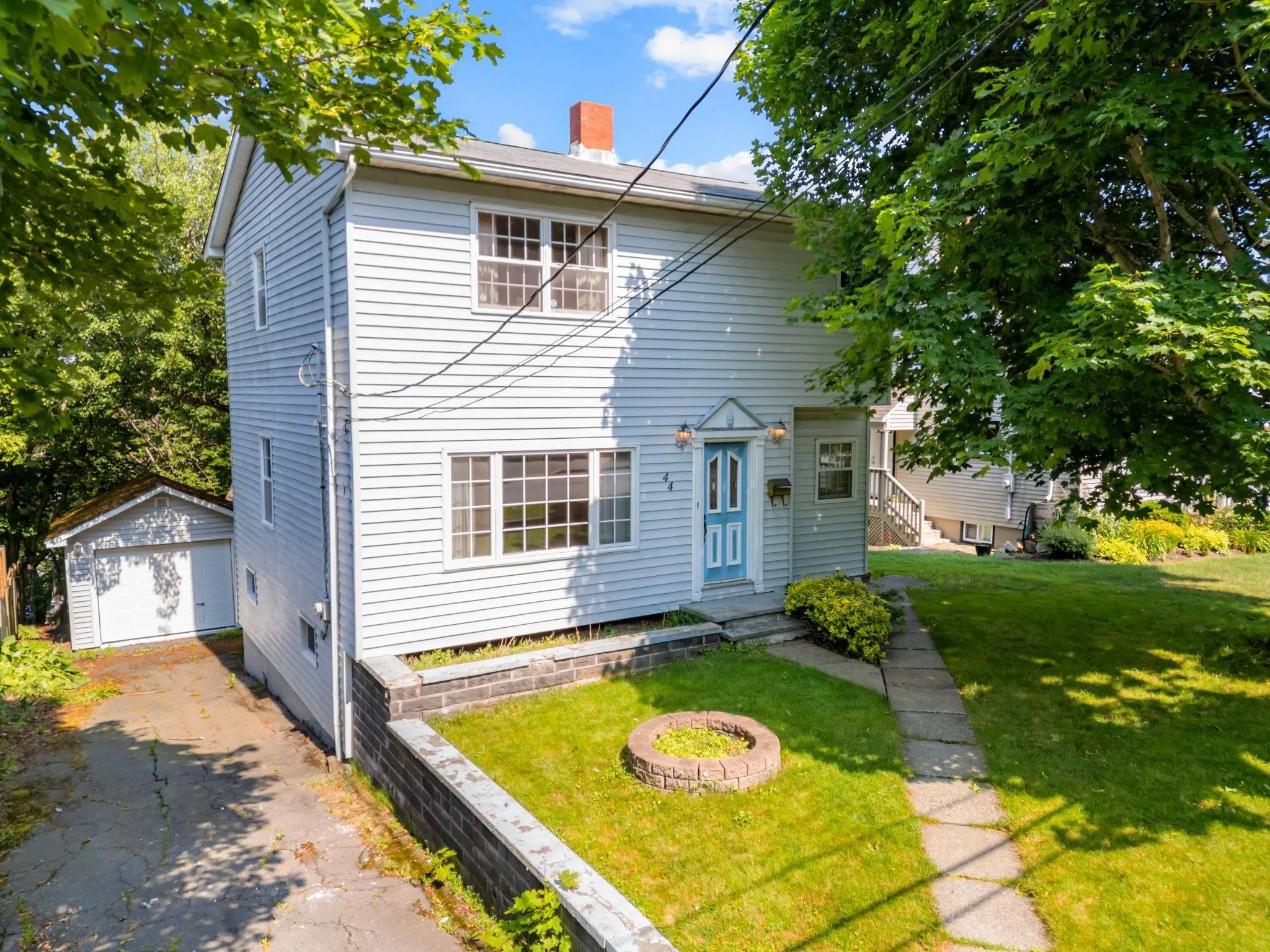 44 Fenwood Road, Halifax, NS B3N 1G8, 4 Bedrooms Bedrooms, ,2 BathroomsBathrooms,Residential,For Sale,Fenwood,202518039
