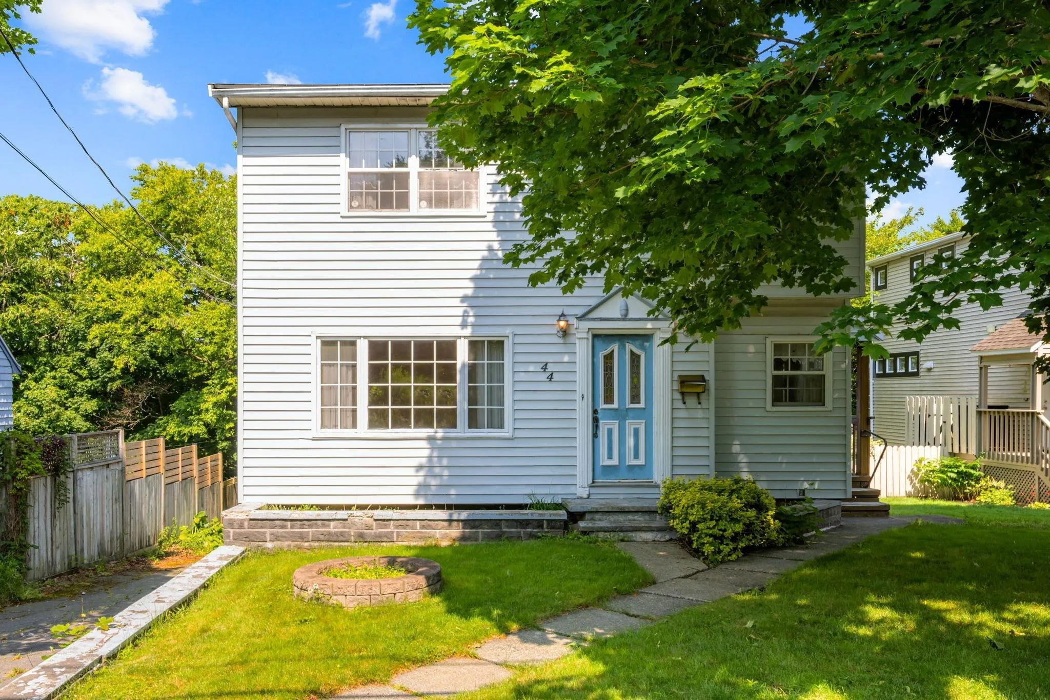 44 Fenwood Road, Halifax, NS B3N 1G8, 4 Bedrooms Bedrooms, ,2 BathroomsBathrooms,Residential,For Sale,Fenwood,202518039