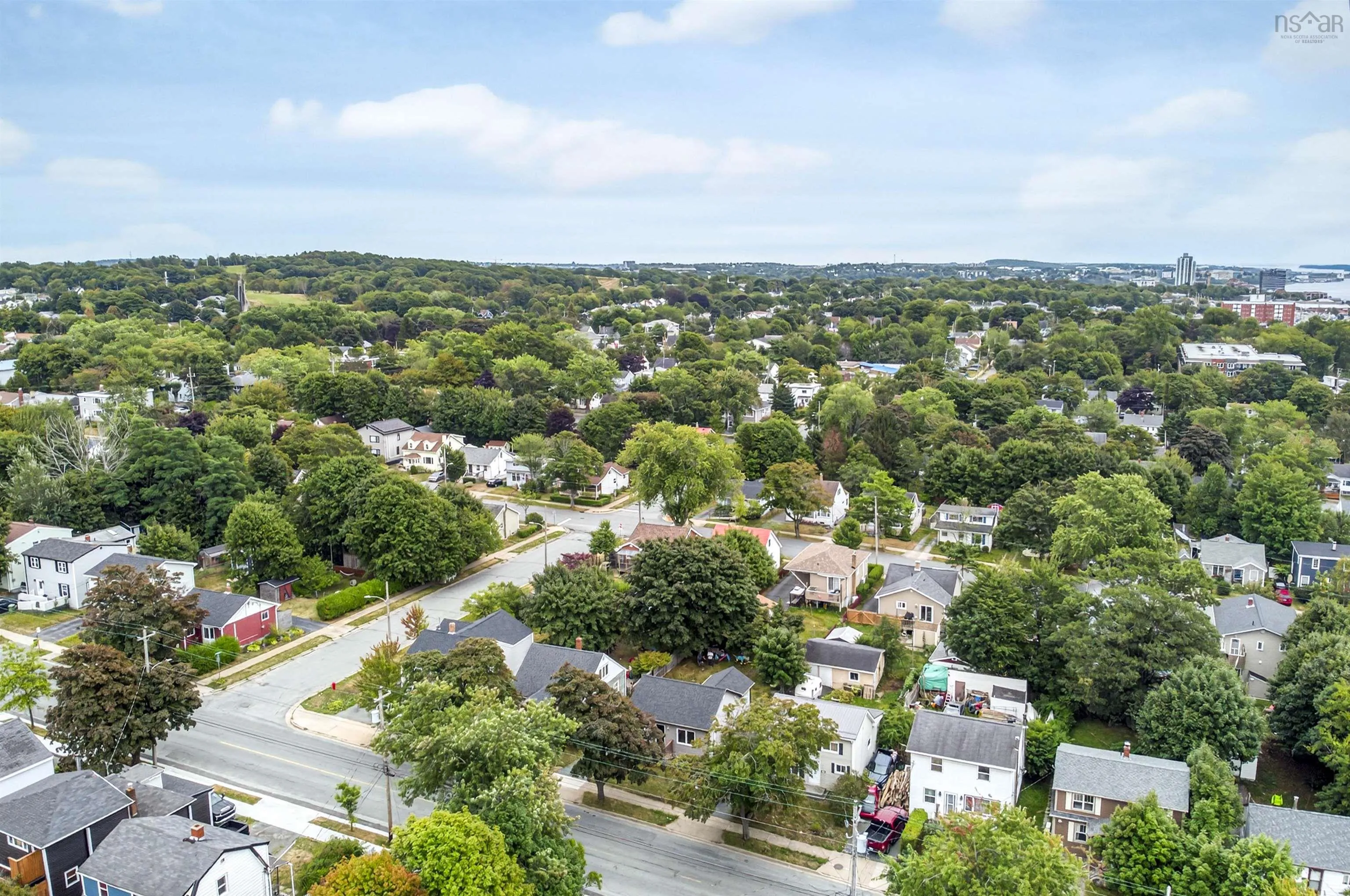 72 Albro Lake Road, Dartmouth, NS B3Y 3Y3, 2 Bedrooms Bedrooms, ,1 BathroomBathrooms,Residential,For Sale,Albro Lake,202521945