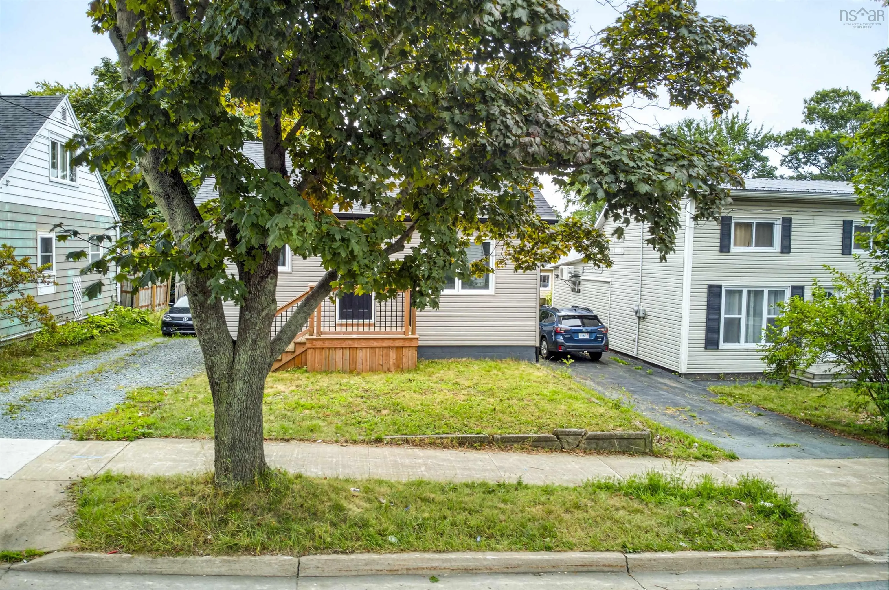 72 Albro Lake Road, Dartmouth, NS B3Y 3Y3, 2 Bedrooms Bedrooms, ,1 BathroomBathrooms,Residential,For Sale,Albro Lake,202521945