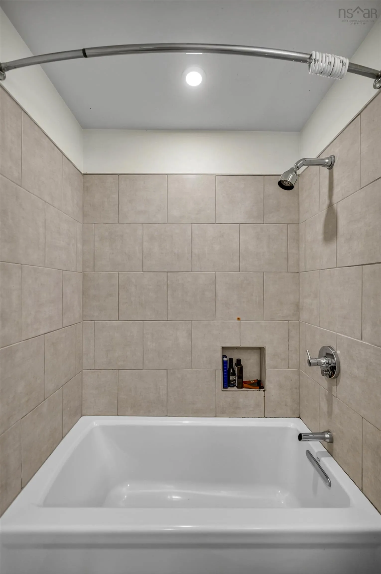 72 Albro Lake Road, Dartmouth, NS B3Y 3Y3, 2 Bedrooms Bedrooms, ,1 BathroomBathrooms,Residential,For Sale,Albro Lake,202521945