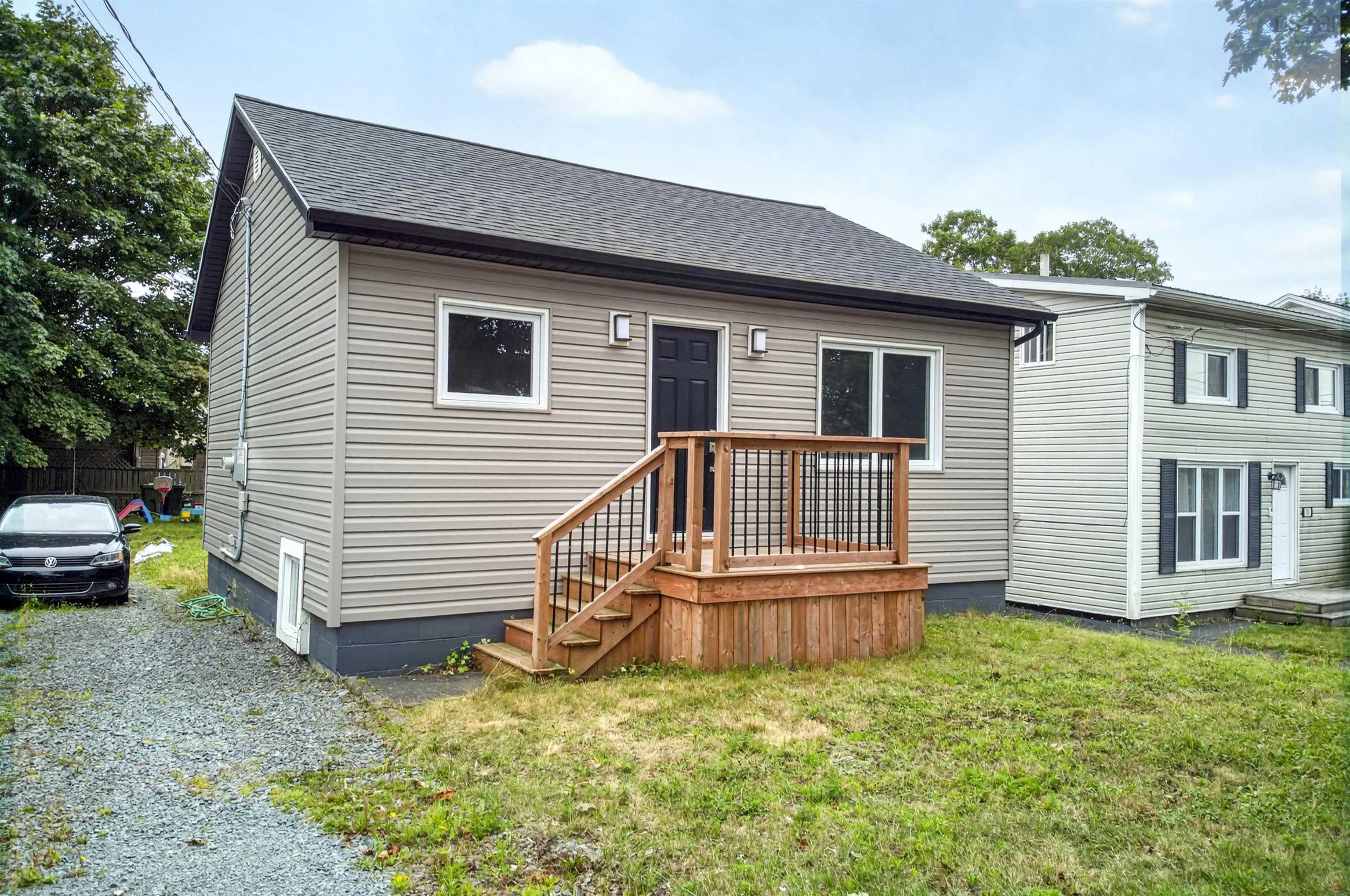 72 Albro Lake Road, Dartmouth, NS B3Y 3Y3, 2 Bedrooms Bedrooms, ,1 BathroomBathrooms,Residential,For Sale,Albro Lake,202521945