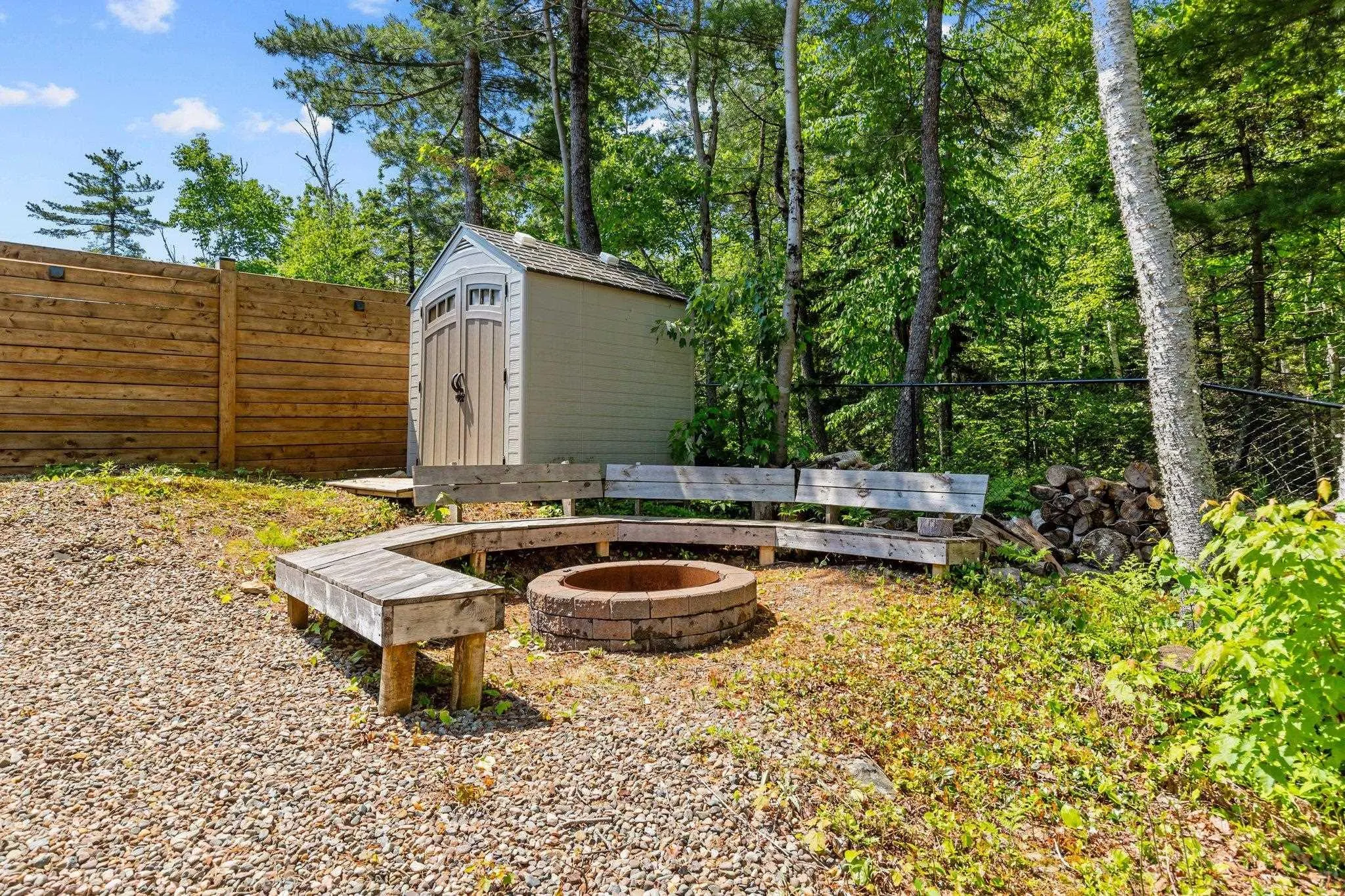 43 Crownridge Drive, Bedford, NS B4B 0X4, 5 Bedrooms Bedrooms, ,4 BathroomsBathrooms,Residential,For Sale,Crownridge,202514528