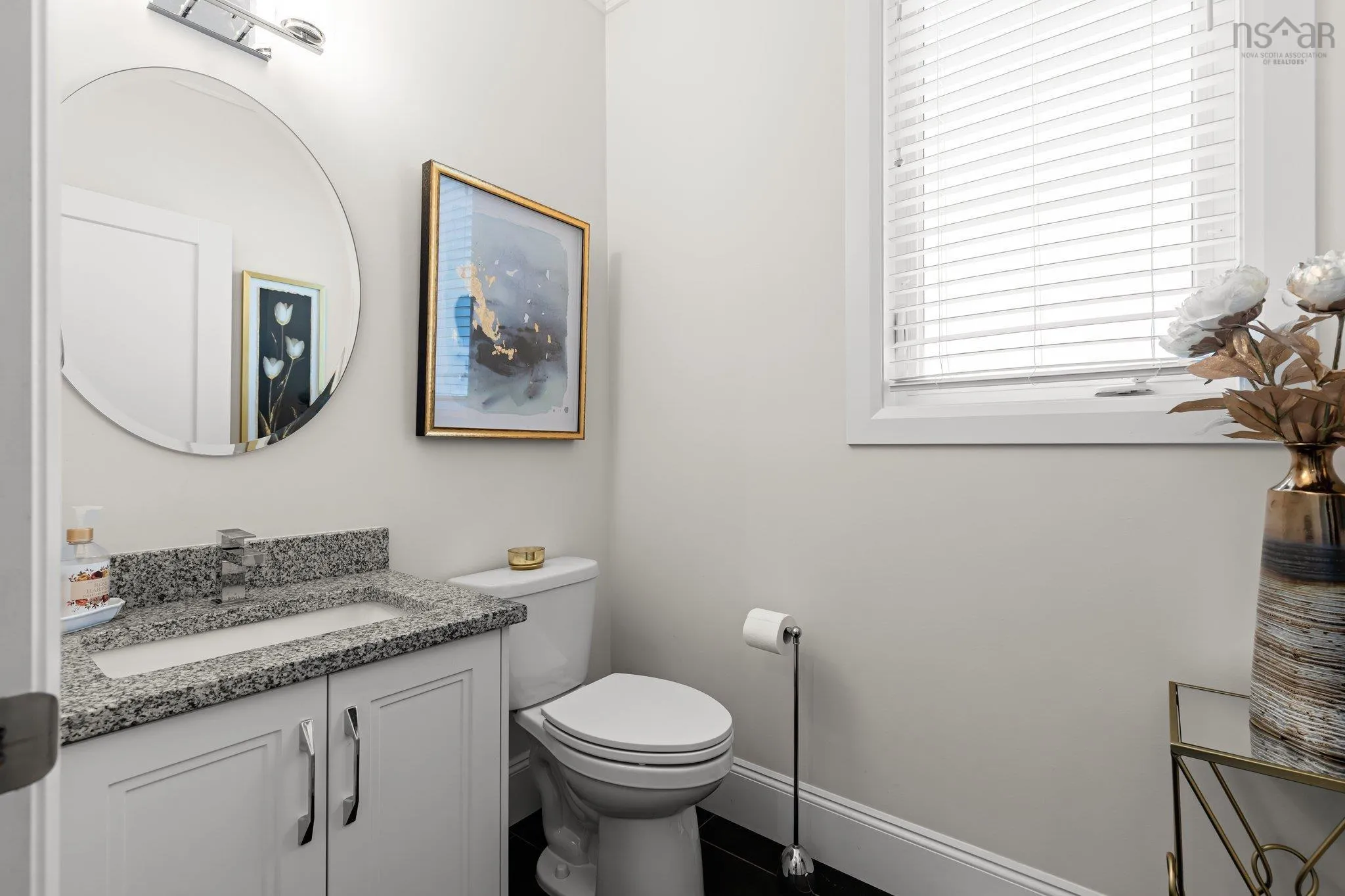 43 Crownridge Drive, Bedford, NS B4B 0X4, 5 Bedrooms Bedrooms, ,4 BathroomsBathrooms,Residential,For Sale,Crownridge,202514528