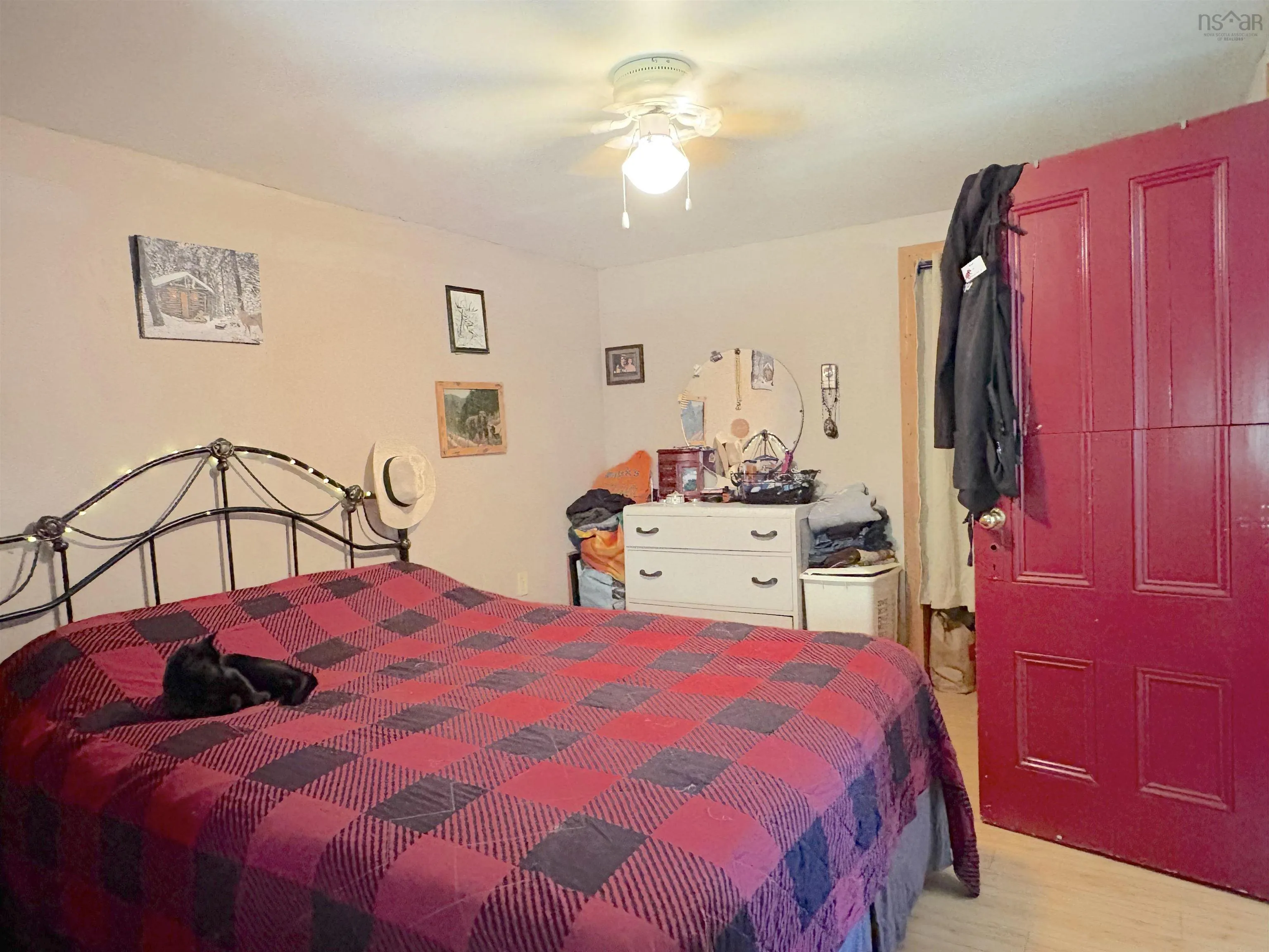186 Parr Street, Shelburne, NS B0T 1W0, 3 Bedrooms Bedrooms, ,1 BathroomBathrooms,Residential,For Sale,Parr,202525481