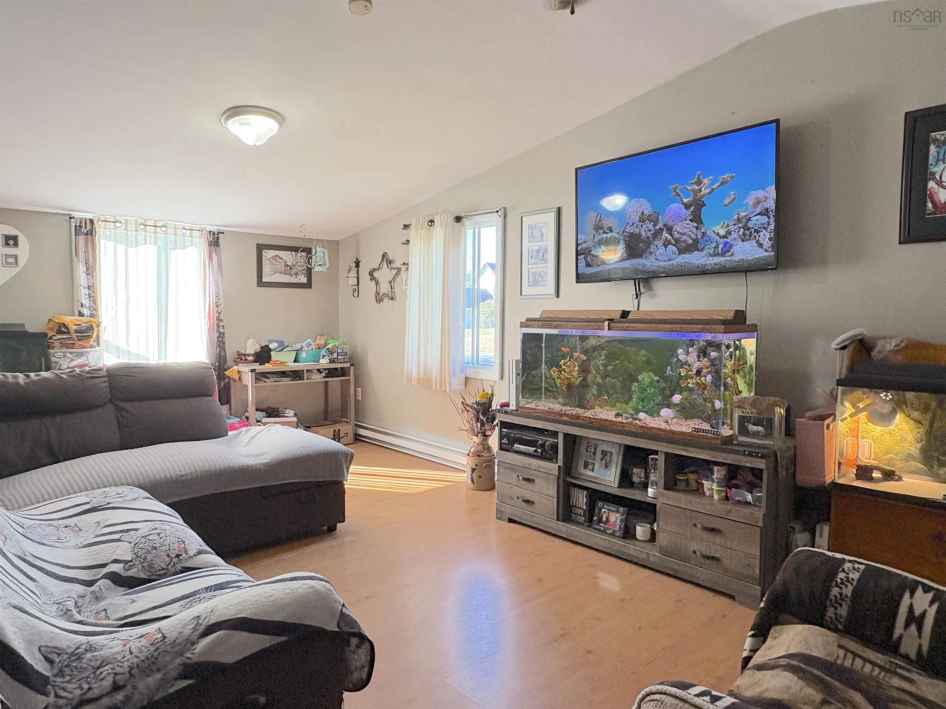 186 Parr Street, Shelburne, NS B0T 1W0, 3 Bedrooms Bedrooms, ,1 BathroomBathrooms,Residential,For Sale,Parr,202525481